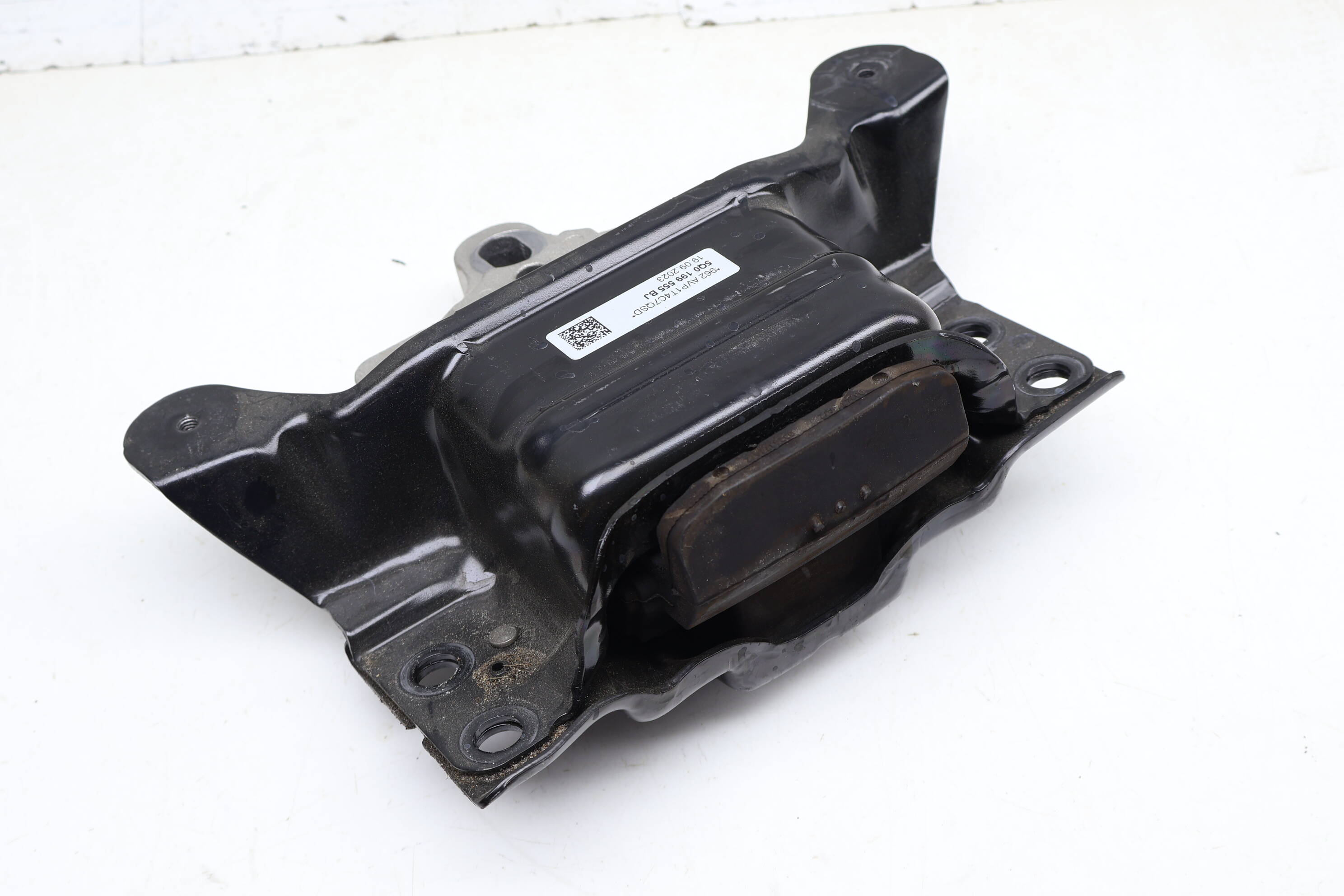 Transmission / Gearbox Mount 5Q0199555BJ