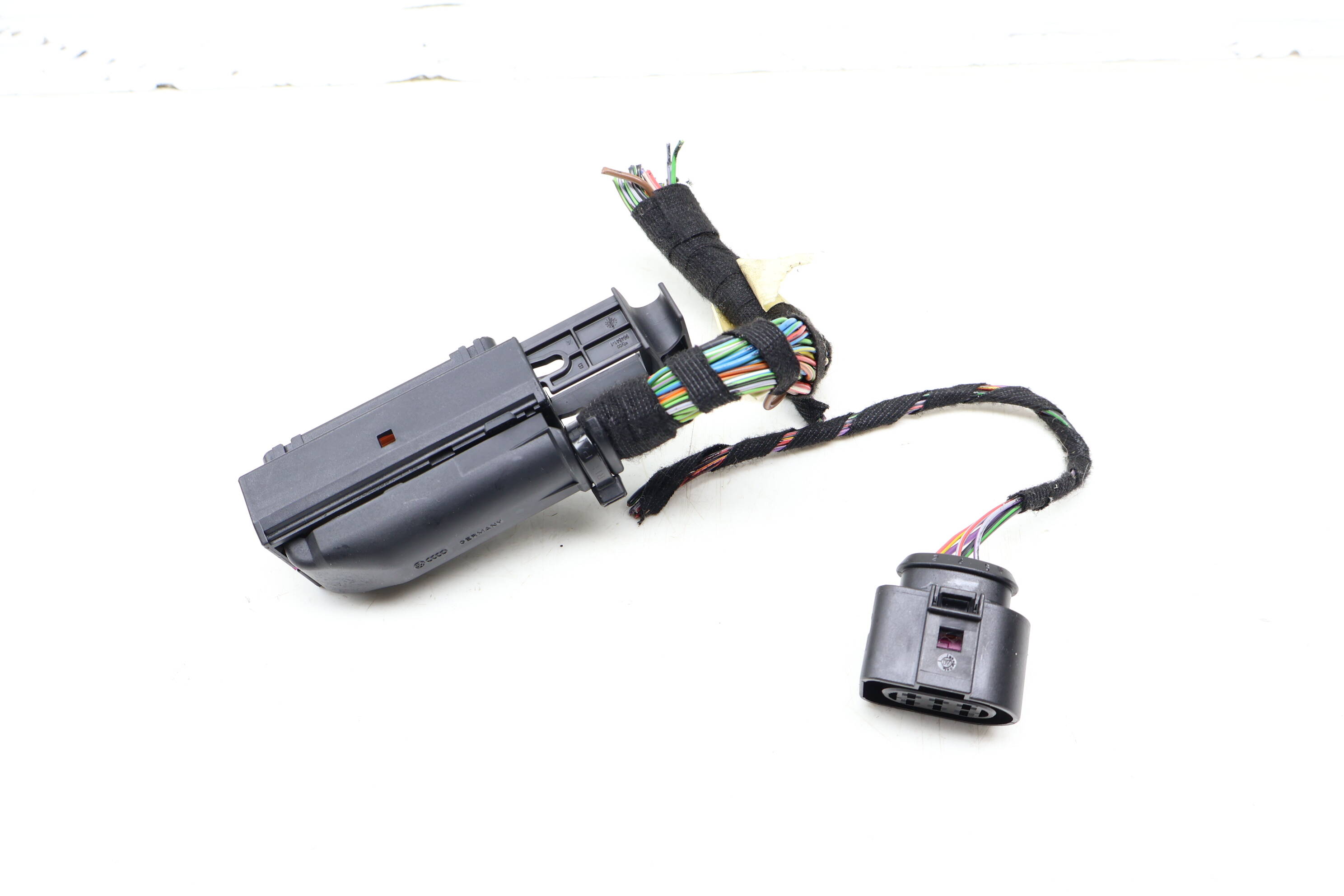Keyless Entry / Kessy Module Wiring Harness Connector Set
