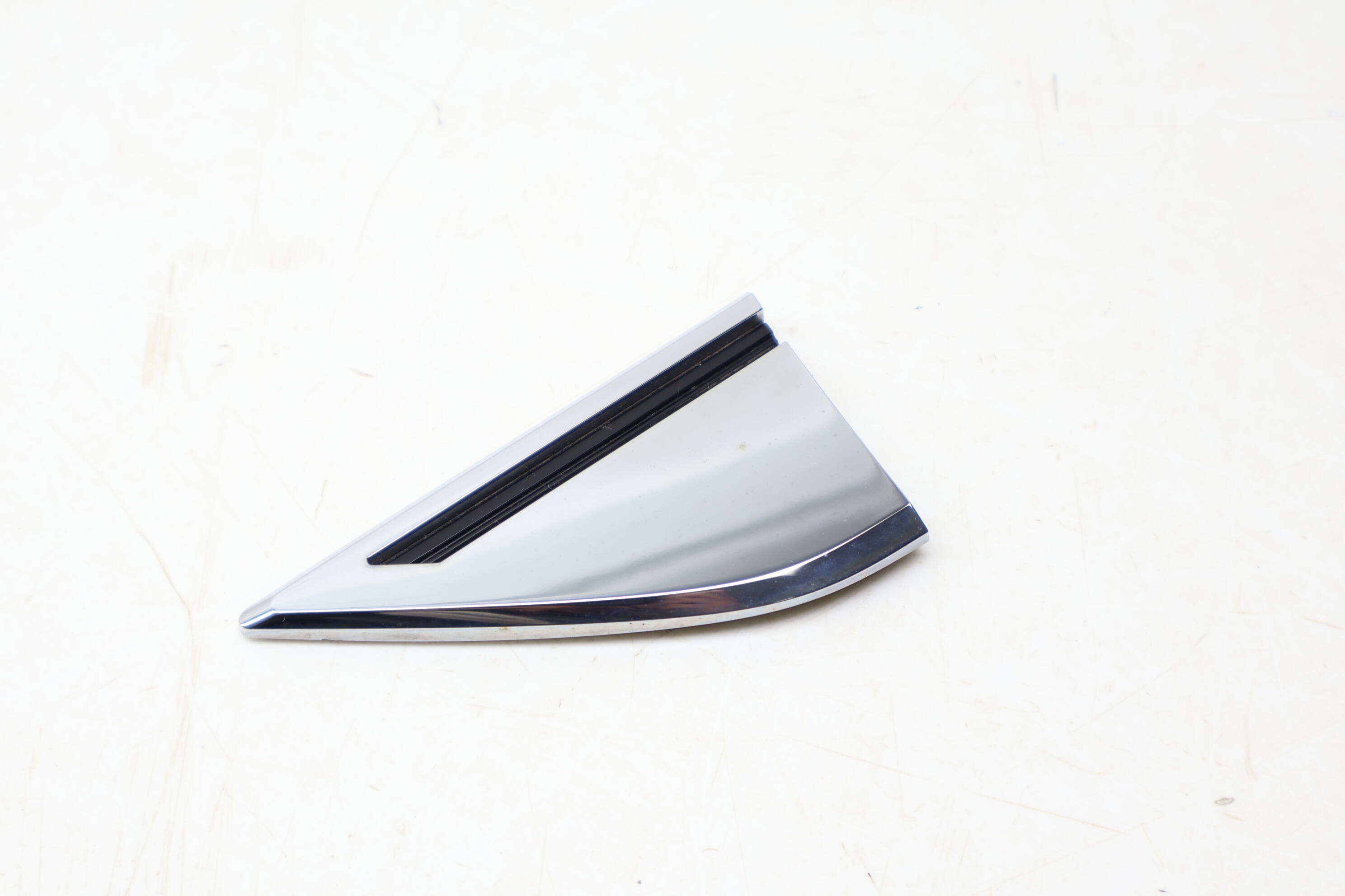 Fender Trim / Molding 3CN853689