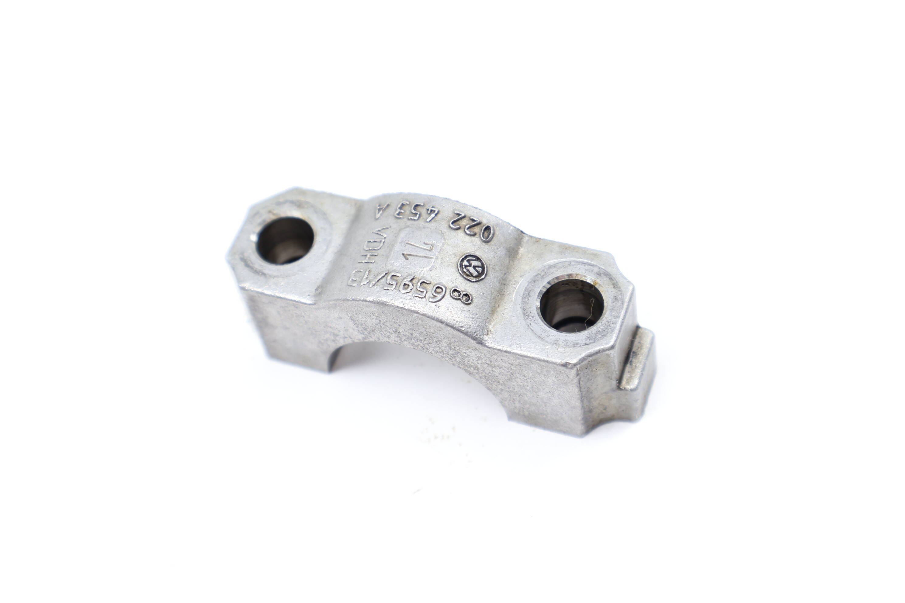 Engine Cam / Camshaft Bearing Cap (14) 022453A