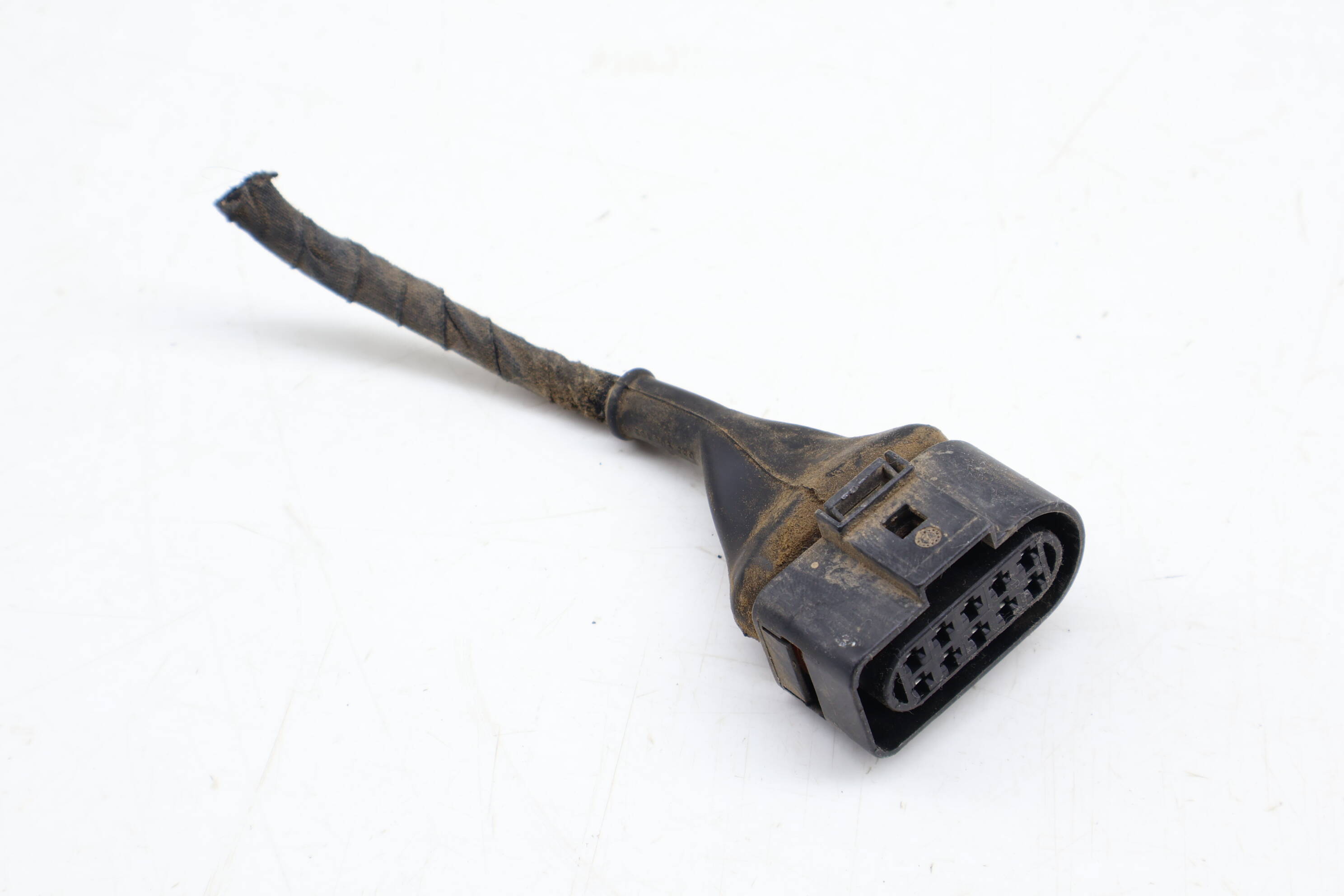 Headlight / Headlamp Wiring Harness Connector 1J0973735