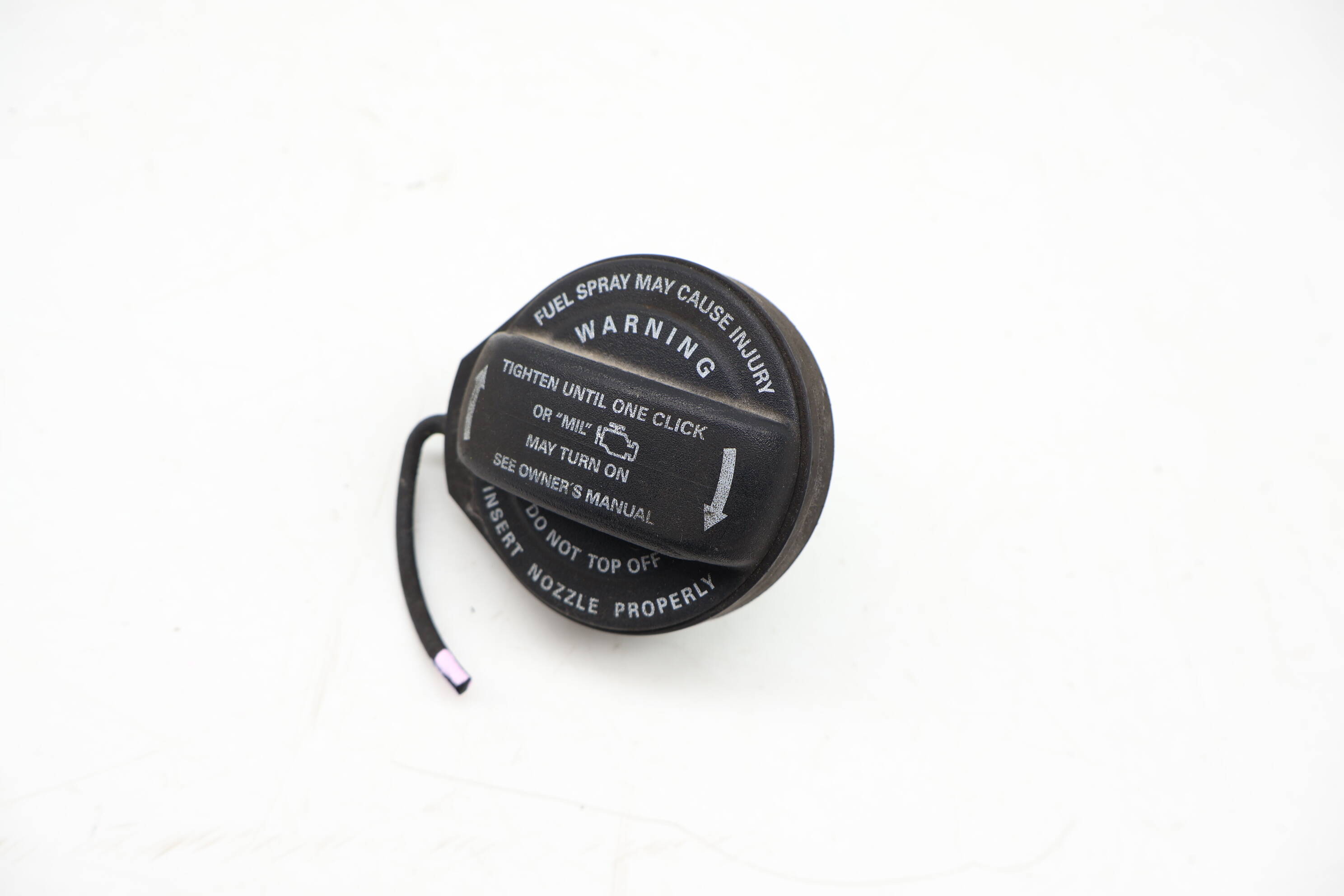 Fuel / Gas Cap 7P0201553D