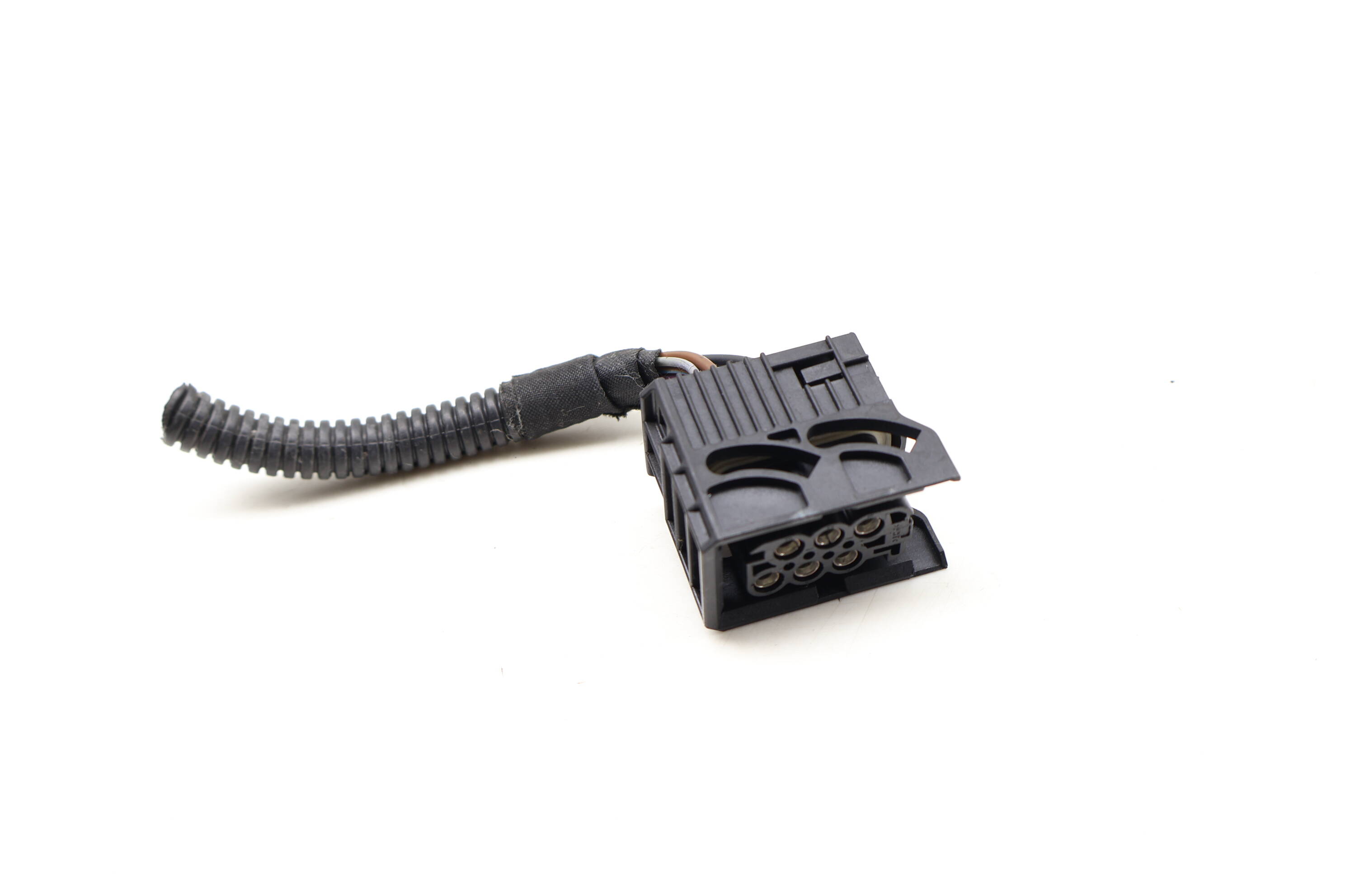 In-Tank&#x20;Fuel&#x20;Pump&#x20;Flange&#x20;Wiring&#x20;Connector&#x20;&#x2F;&#x20;Pigtail