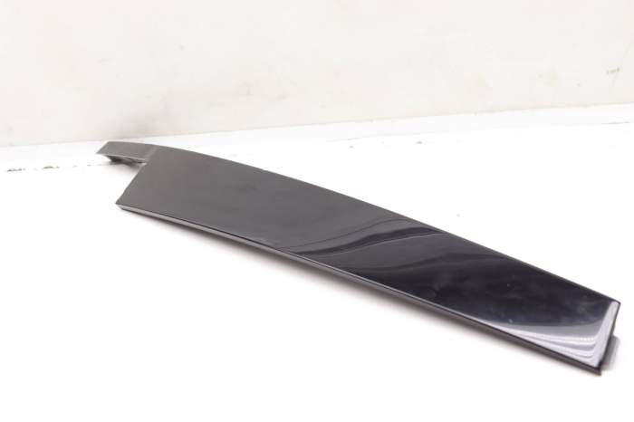 Exterior B Pillar Trim / Cover 4M0837901 main product photo