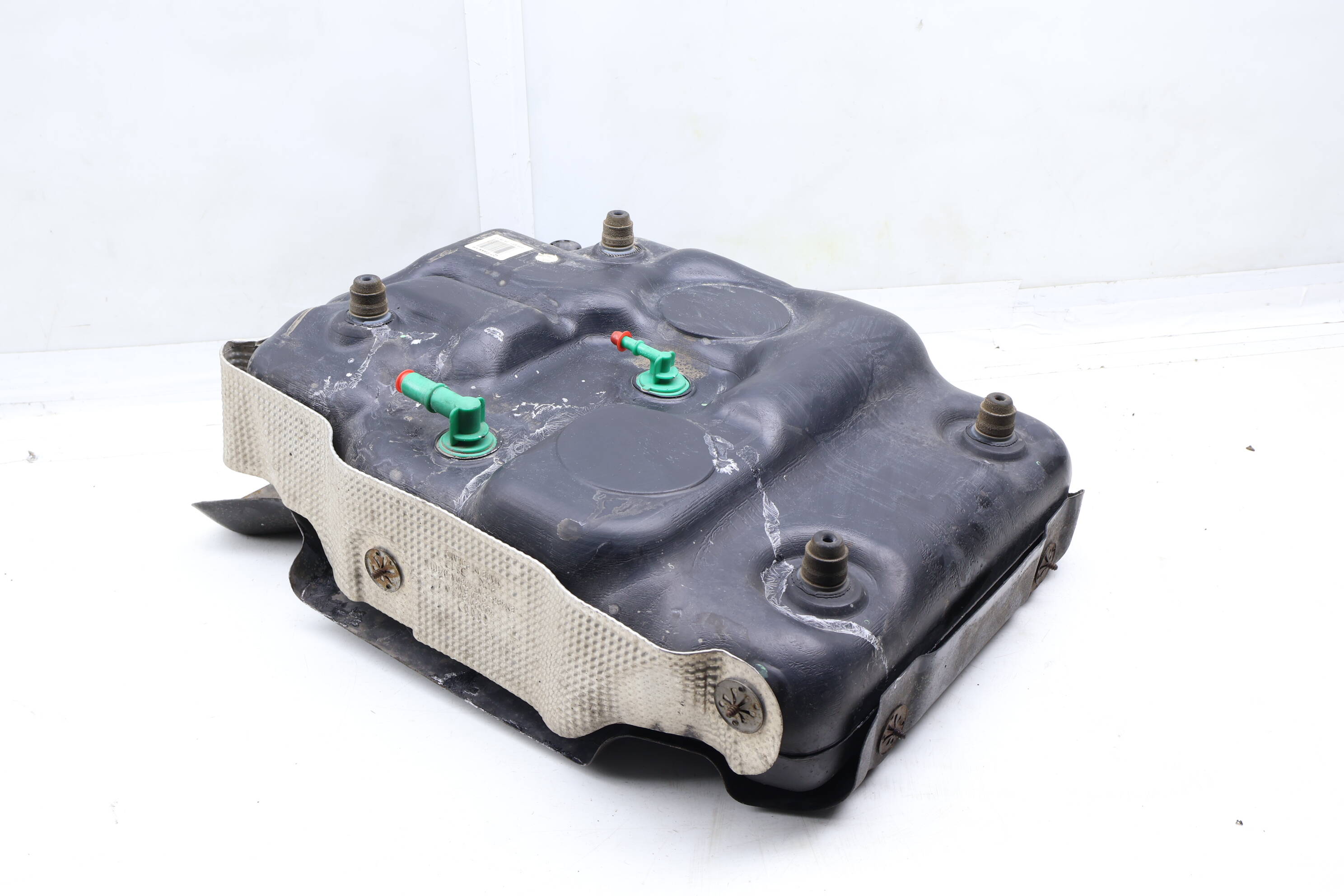 Diesel Exhaust Fluid Tank / Def Reservoir (Passive) 4L0131877C