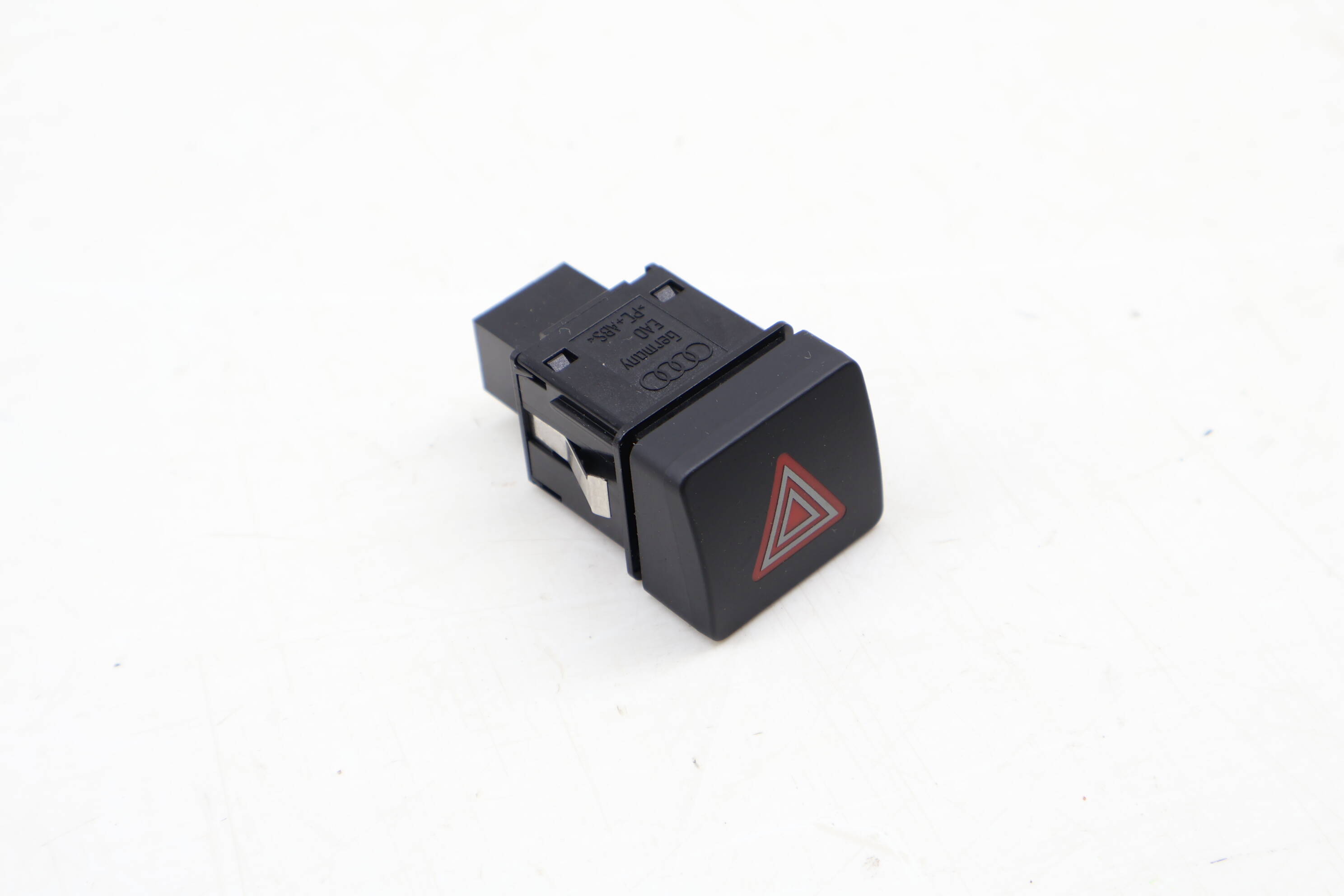 Hazard Switch / Button 8W0941509A