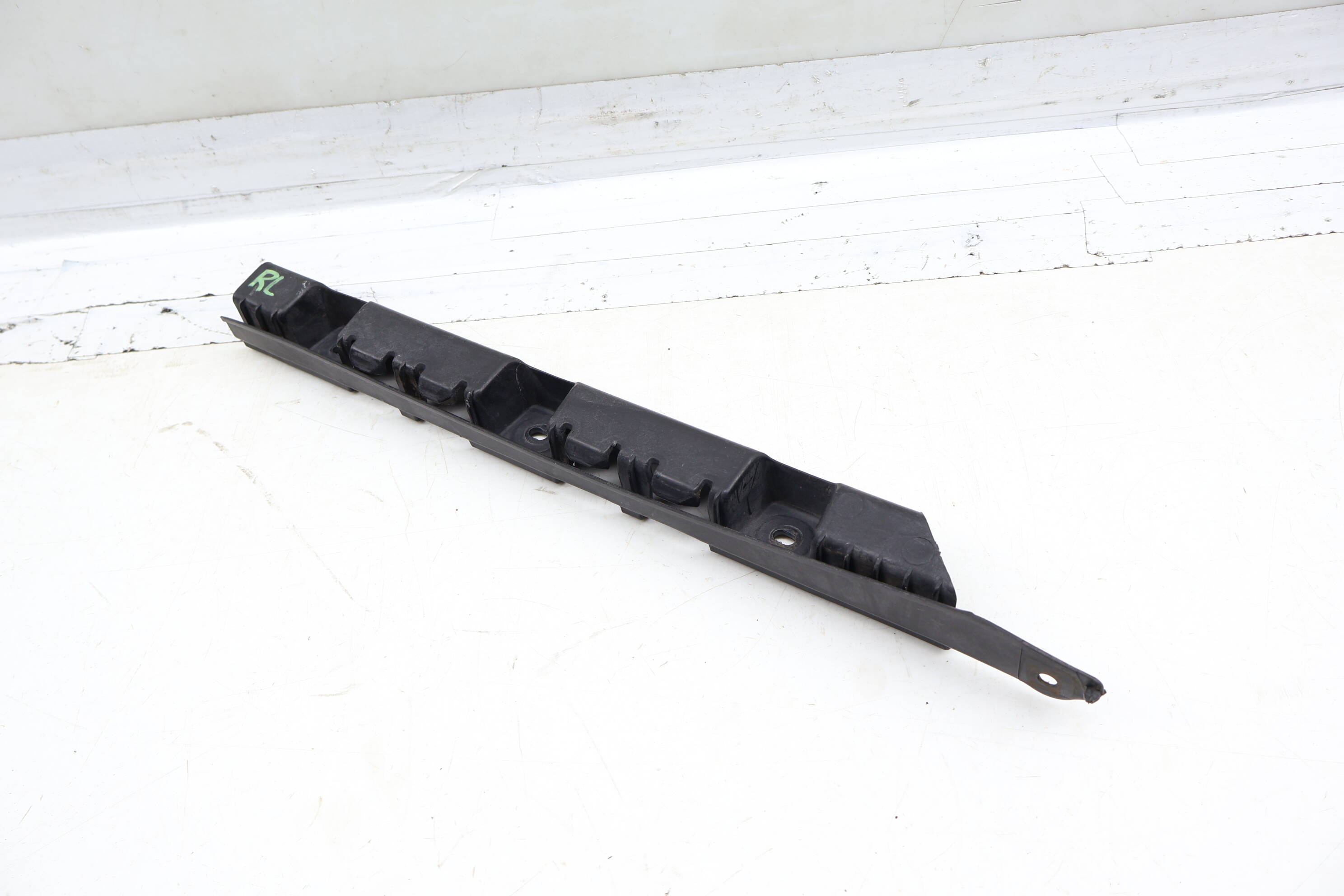 Bumper Mount / Bracket 51123400953