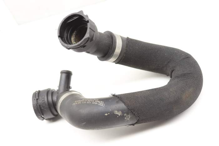 Lower Radiator Coolant Hose / Line 4M0122101AK main product photo
