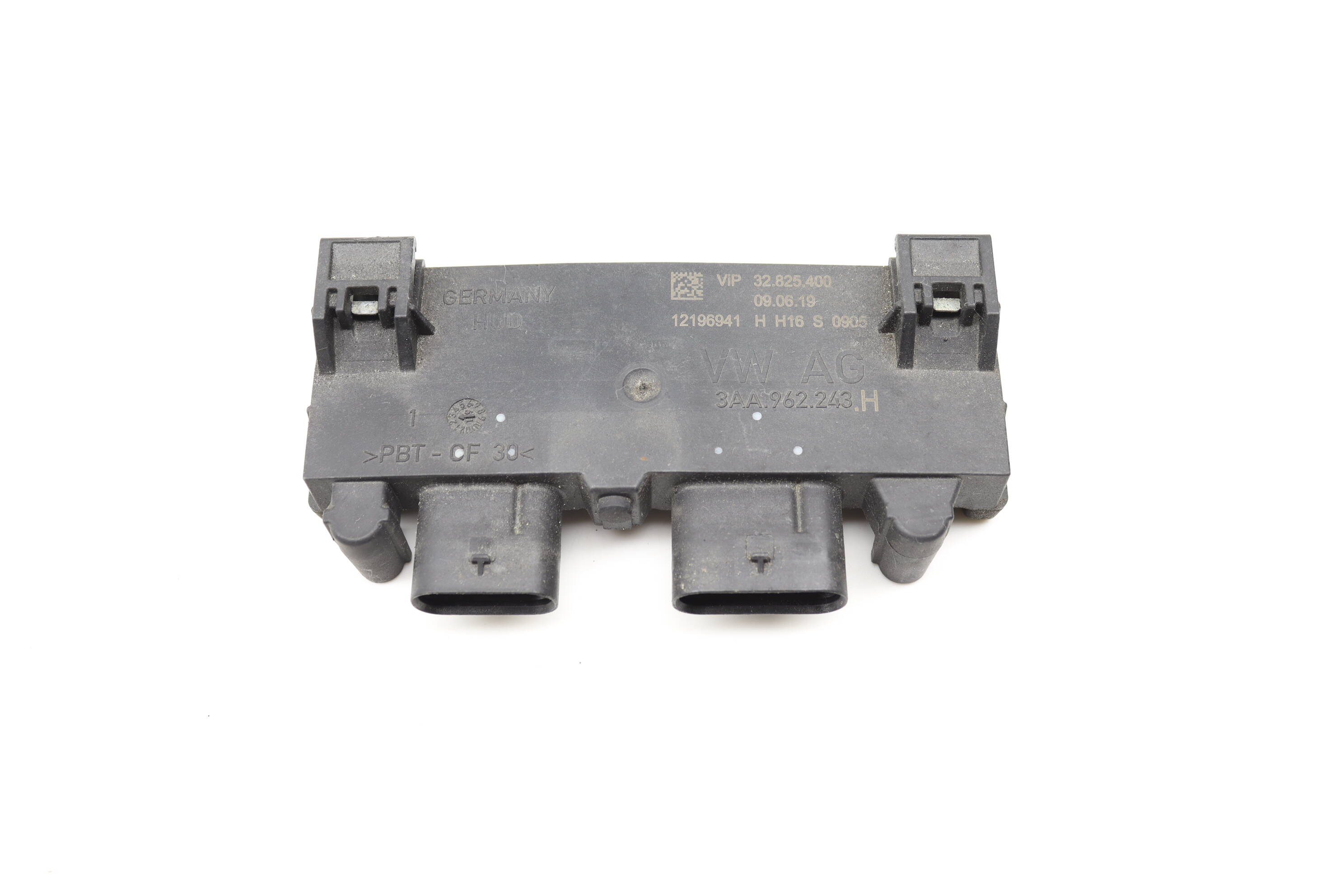 Trunk Control Module 3AA962243H