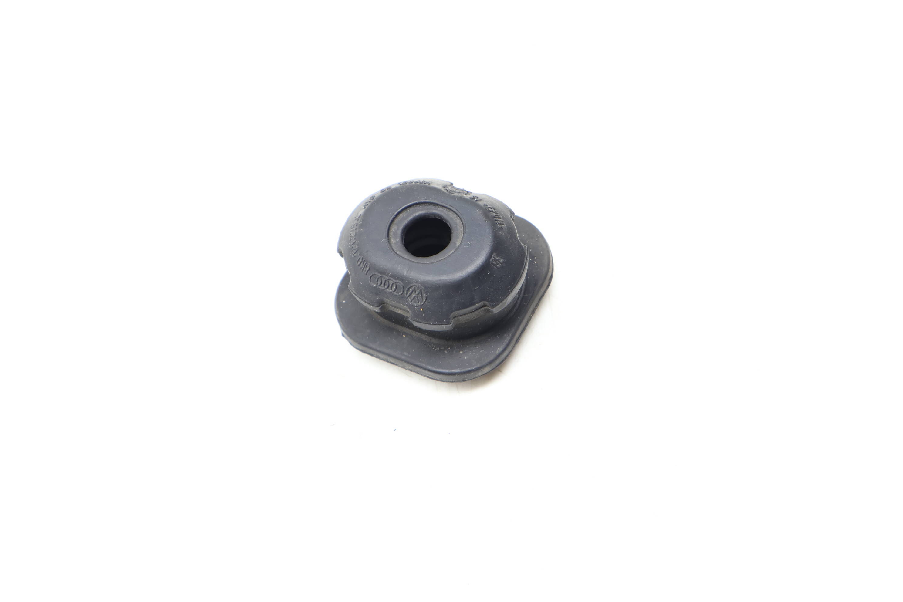 Upper Radiator Rubber Mount 8K0121275C