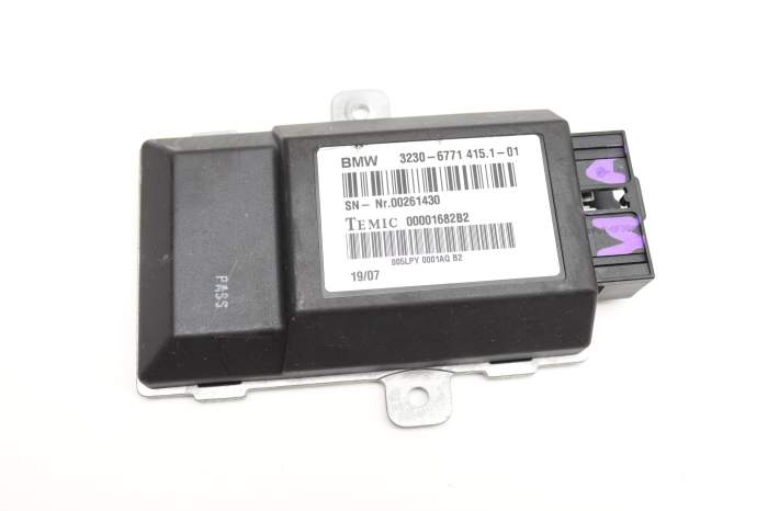 Steering Column Control Module 32306771415 main product photo