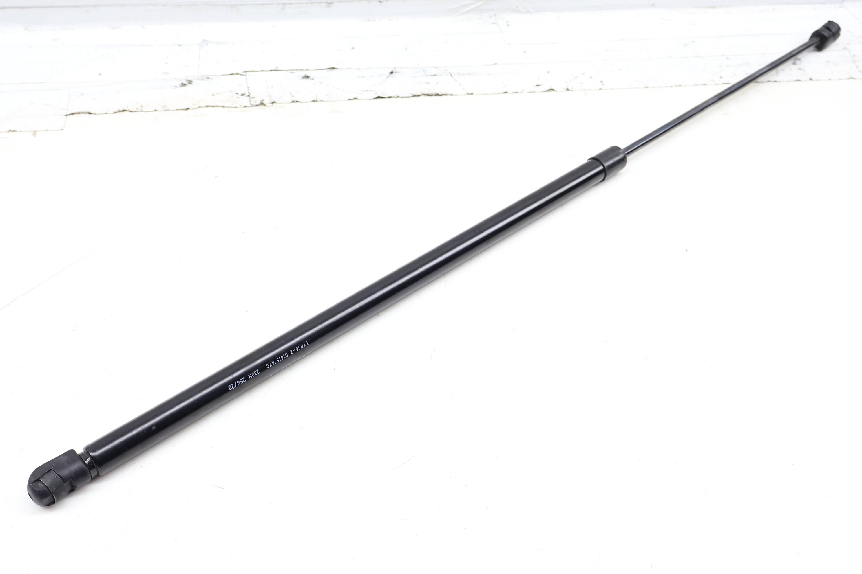 Hood Strut / Shock 8Y0823359D