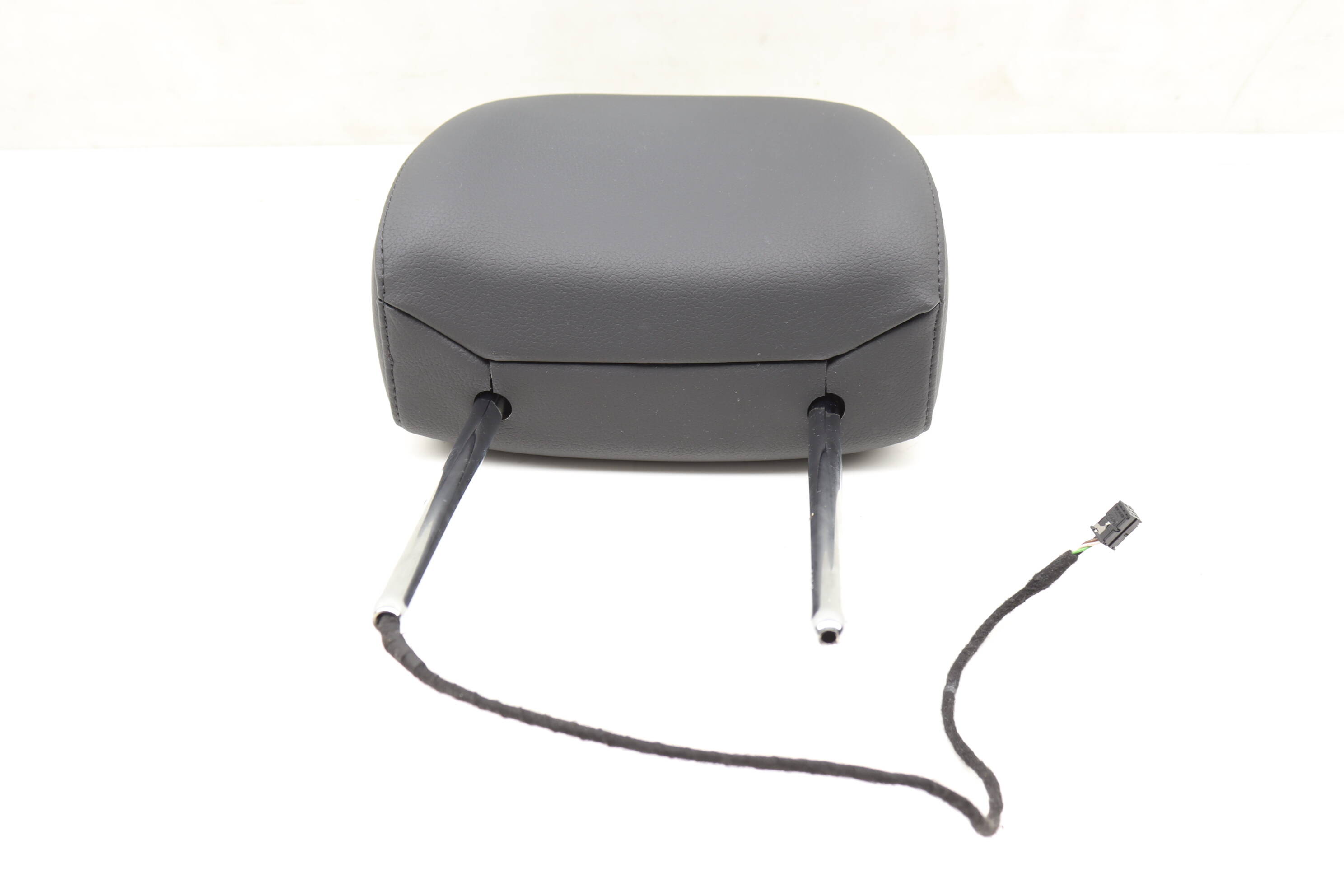 Headrest / Head Rest 8W6881903K