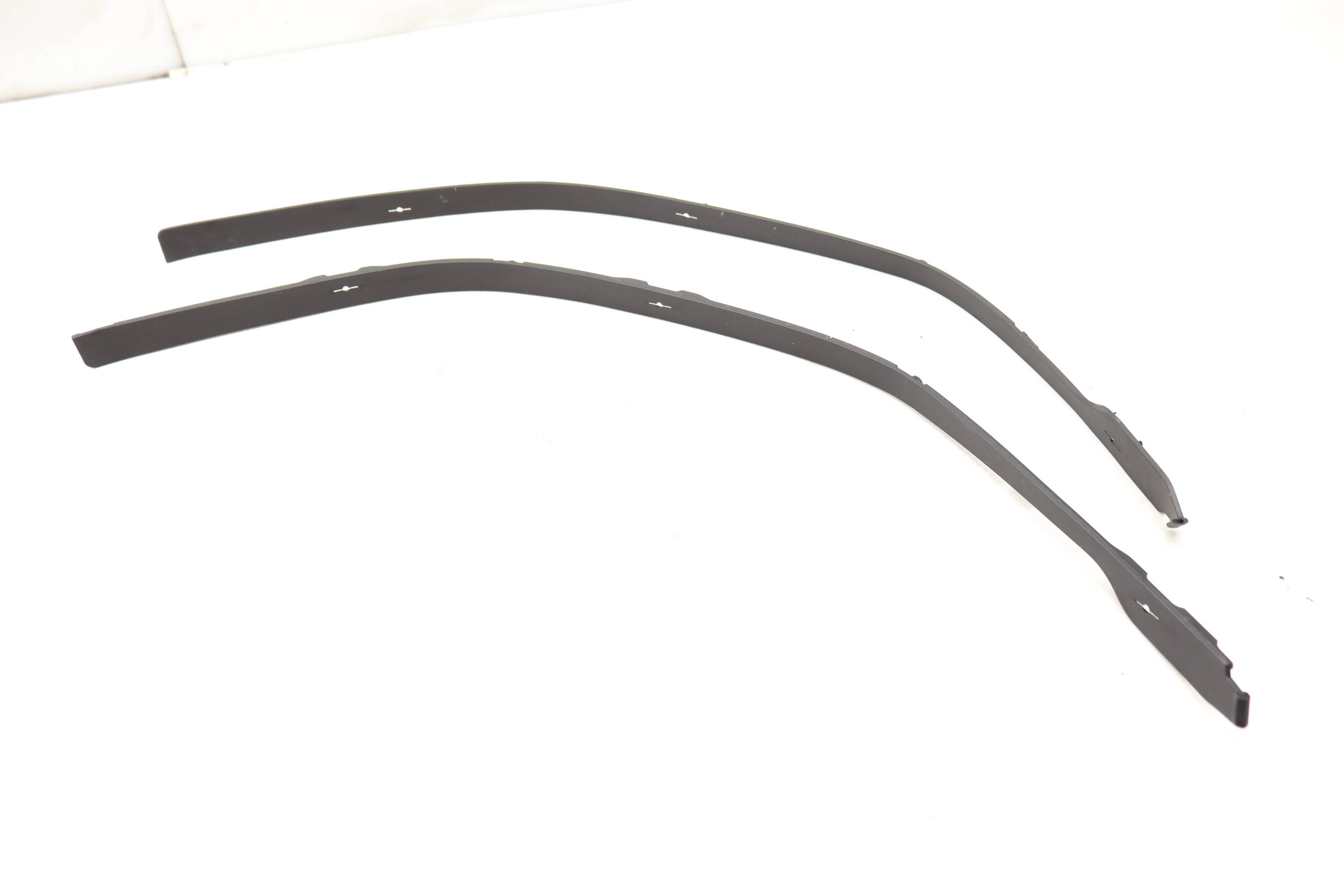 Side Sliding Roof Glass Trim / Seal Set 4M0898925