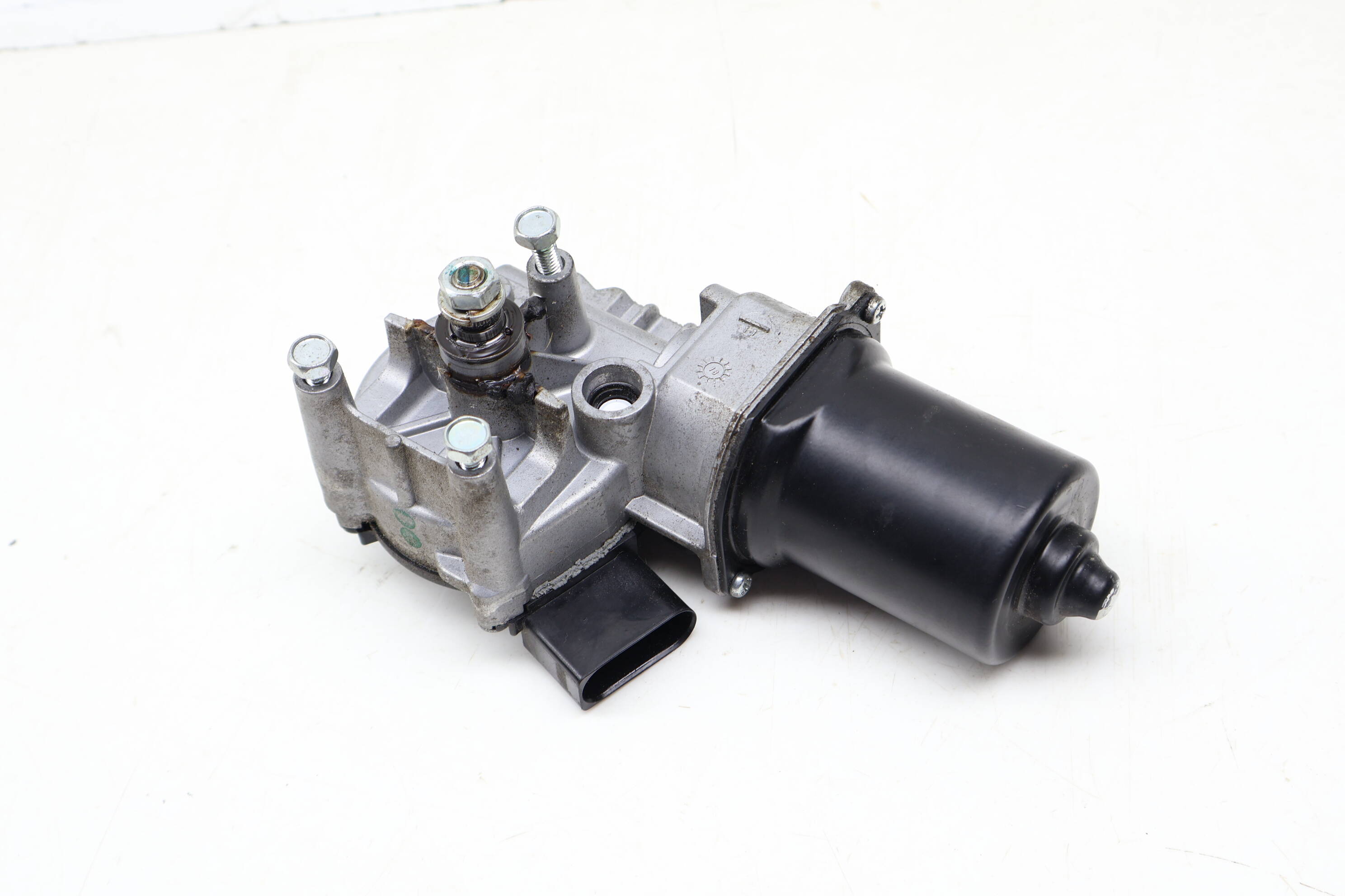 Windshield Wiper Motor 8W6955119B