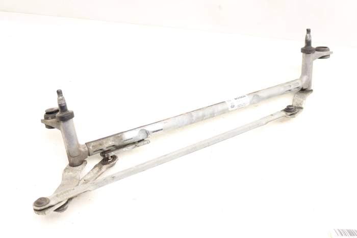 Windshield Wiper Transmission / Bracket 5GM955023 main product photo