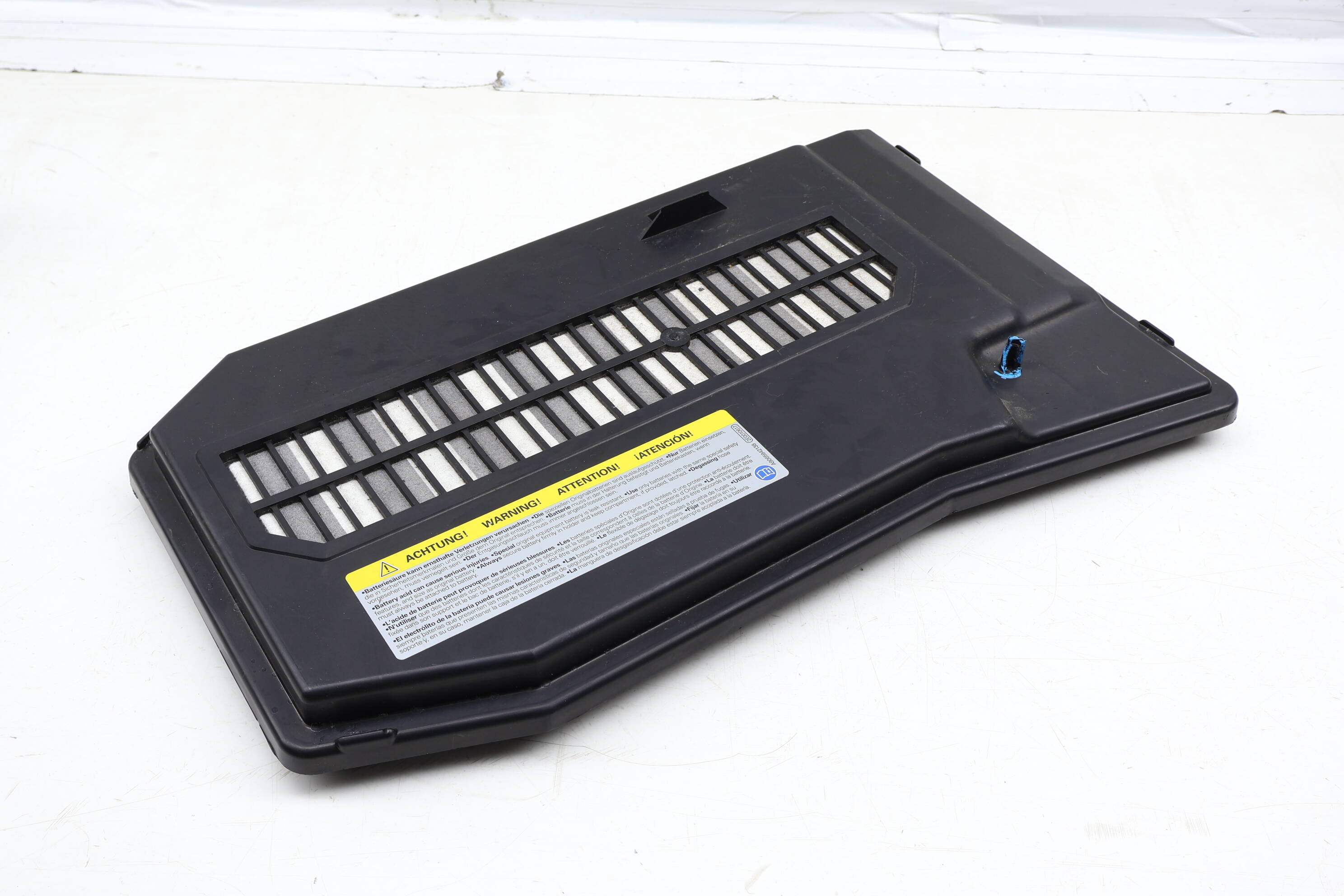 Battery Cover 7L0864643B 95550415200