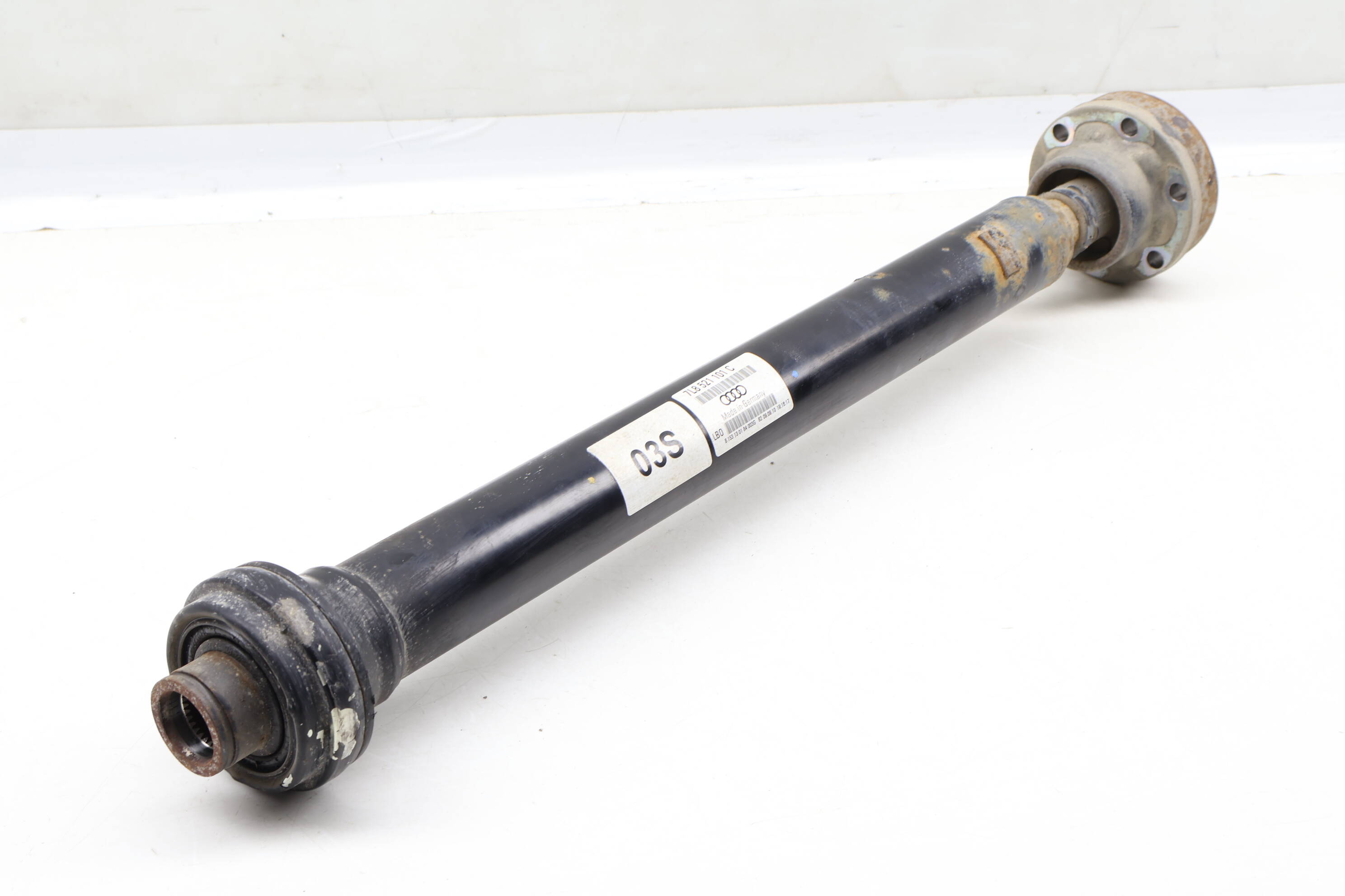 Driveshaft / Propeller Shaft 7L8521101C