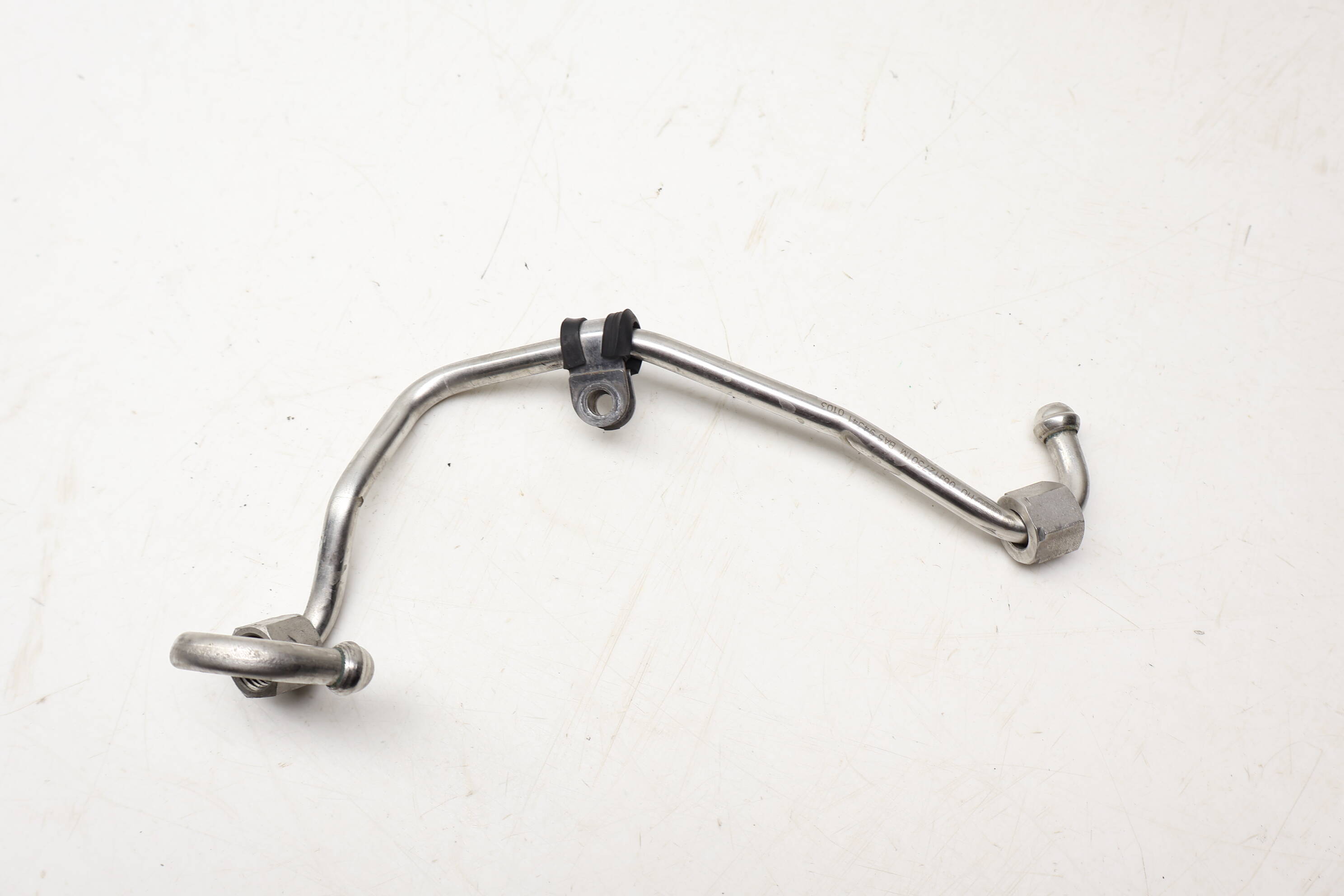 Fuel Rail Line / Pipe 06J127501M