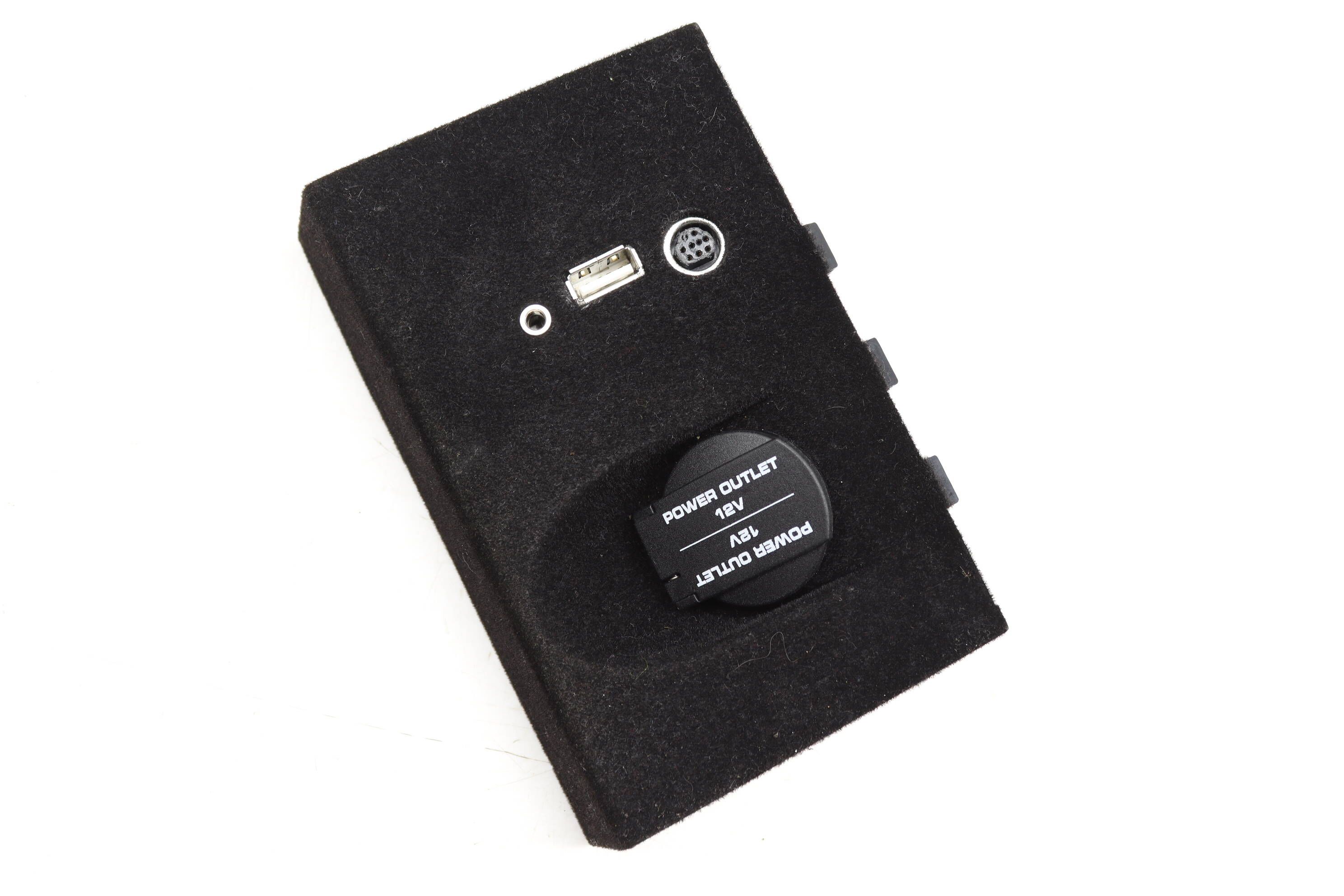 Usb / Power Outlet / Trim 97055334502