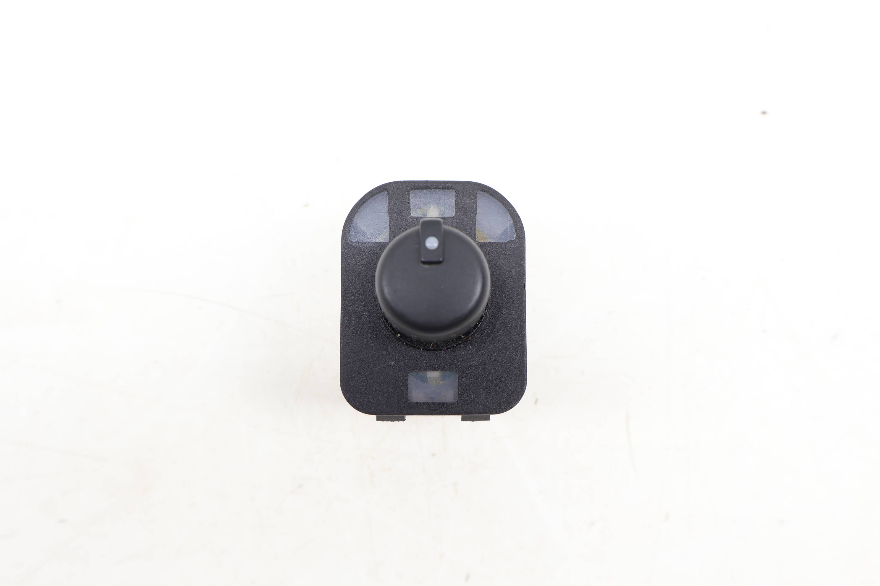 Power Side View Mirror Switch 8E0959565A