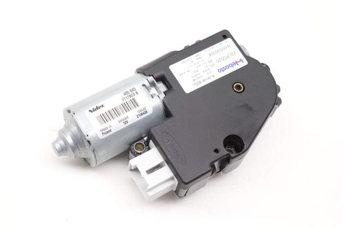 Sunroof / Sun Roof Motor 7P0959591E main product photo