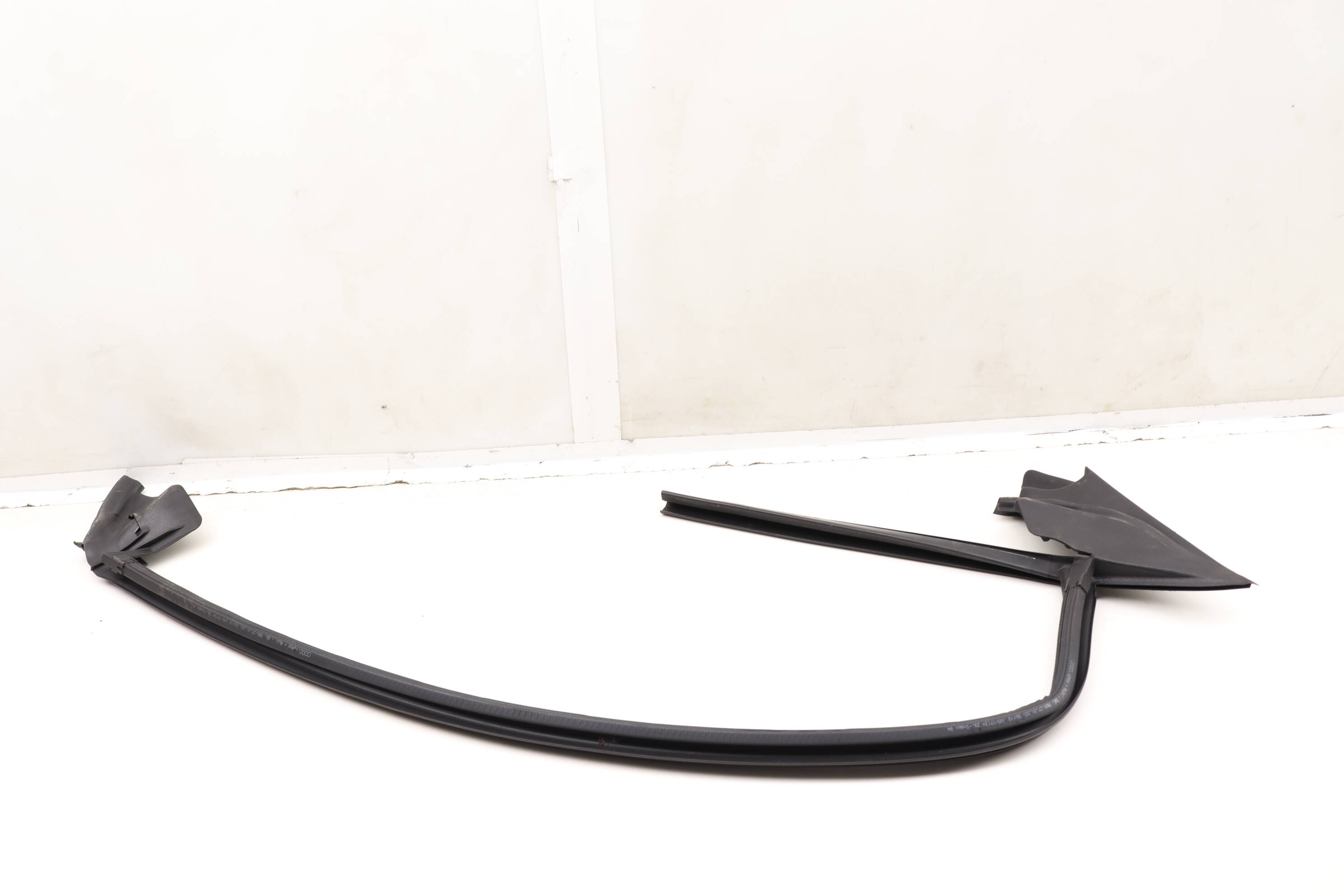 Door Window Slot Seal / Gasket (Inner) 8W7837480A