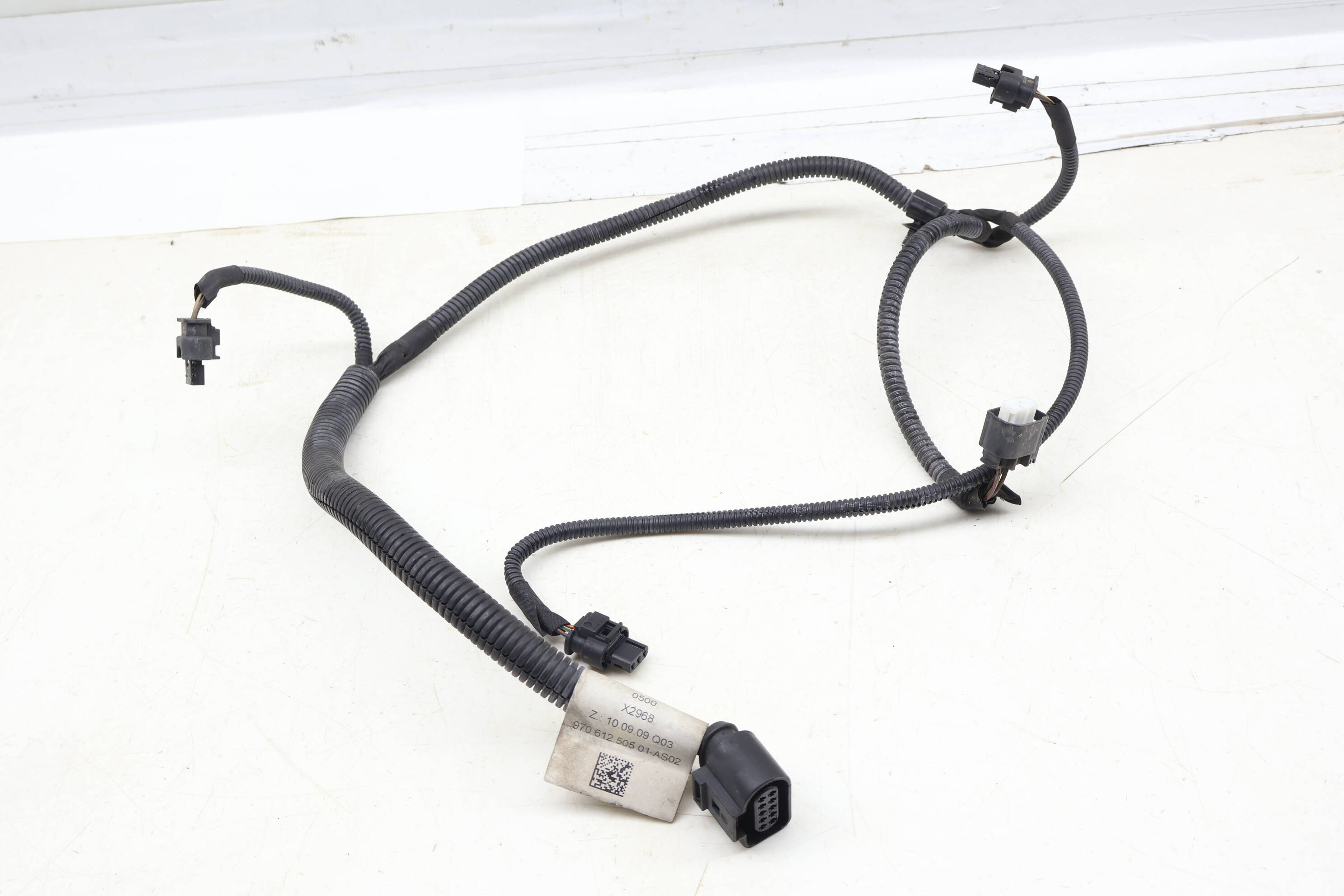 Bumper Wiring Harness 97061250501