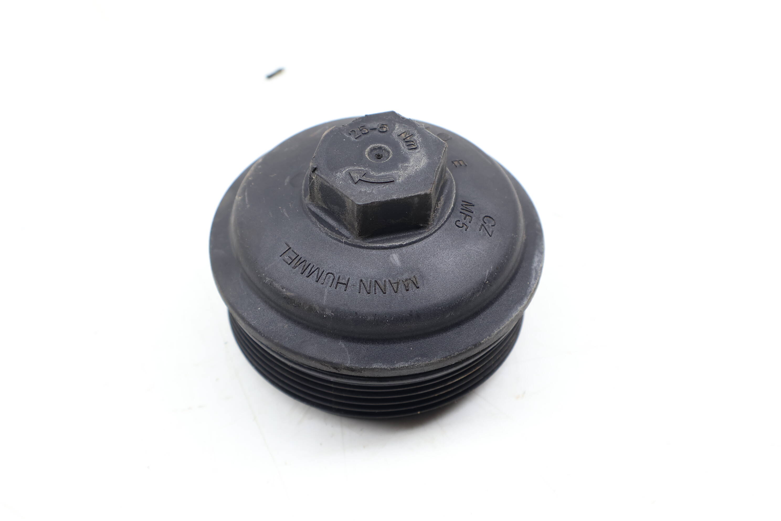 Engine Oil Filter Housing Cover / Cap 045115433E