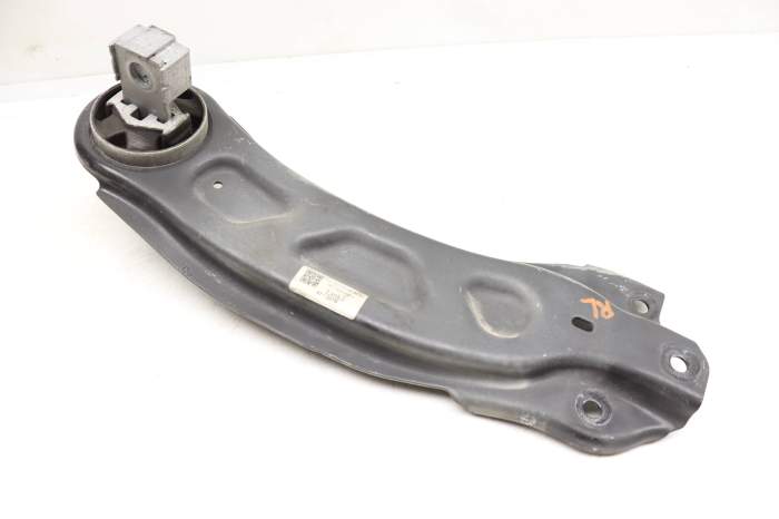 Lower Control / Trailing Arm 2423500300 main product photo