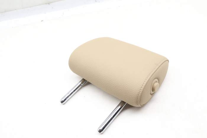 Center Headrest / Head Rest 52207246485 main product photo