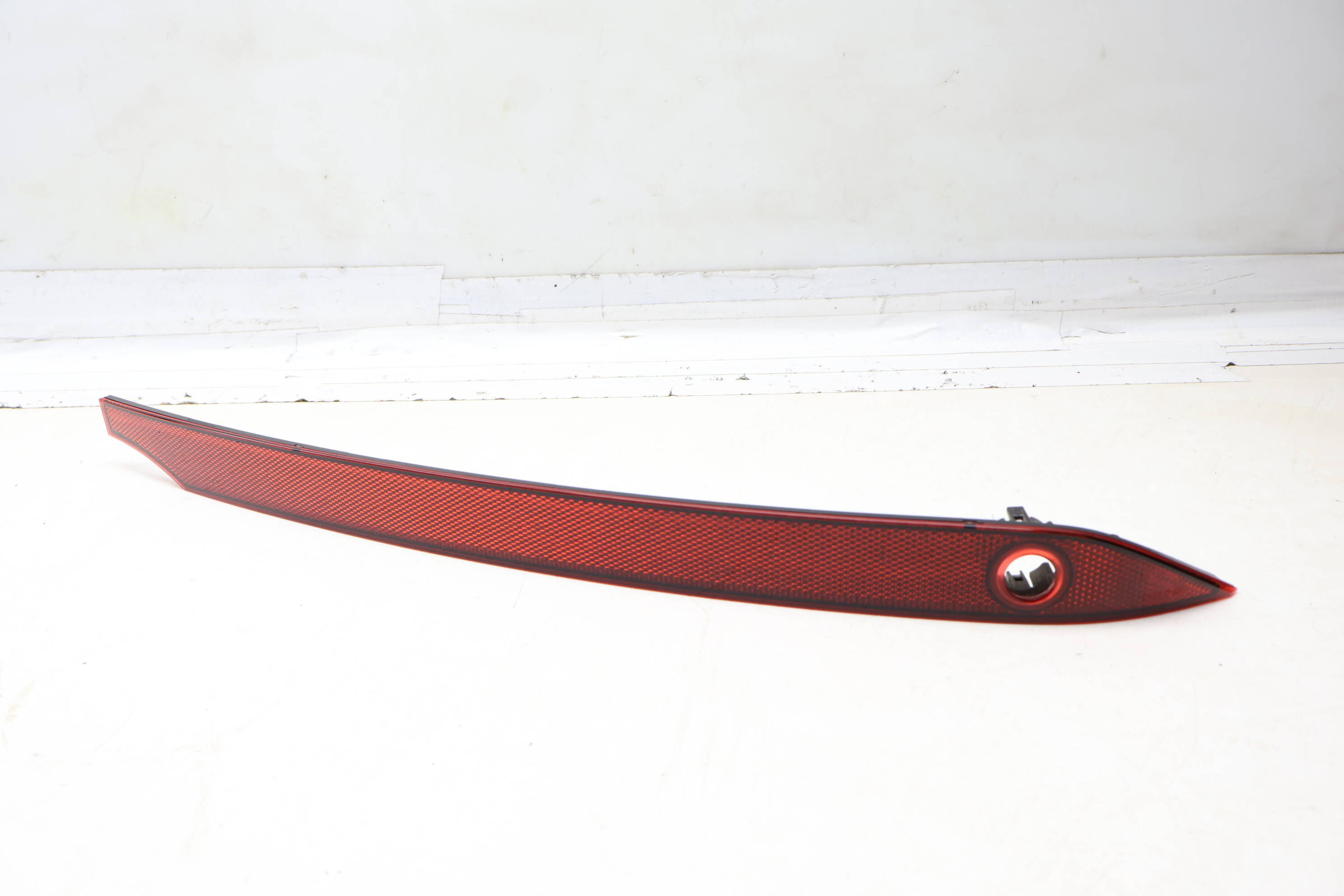 Bumper Reflector (Outer) 3CM945106A