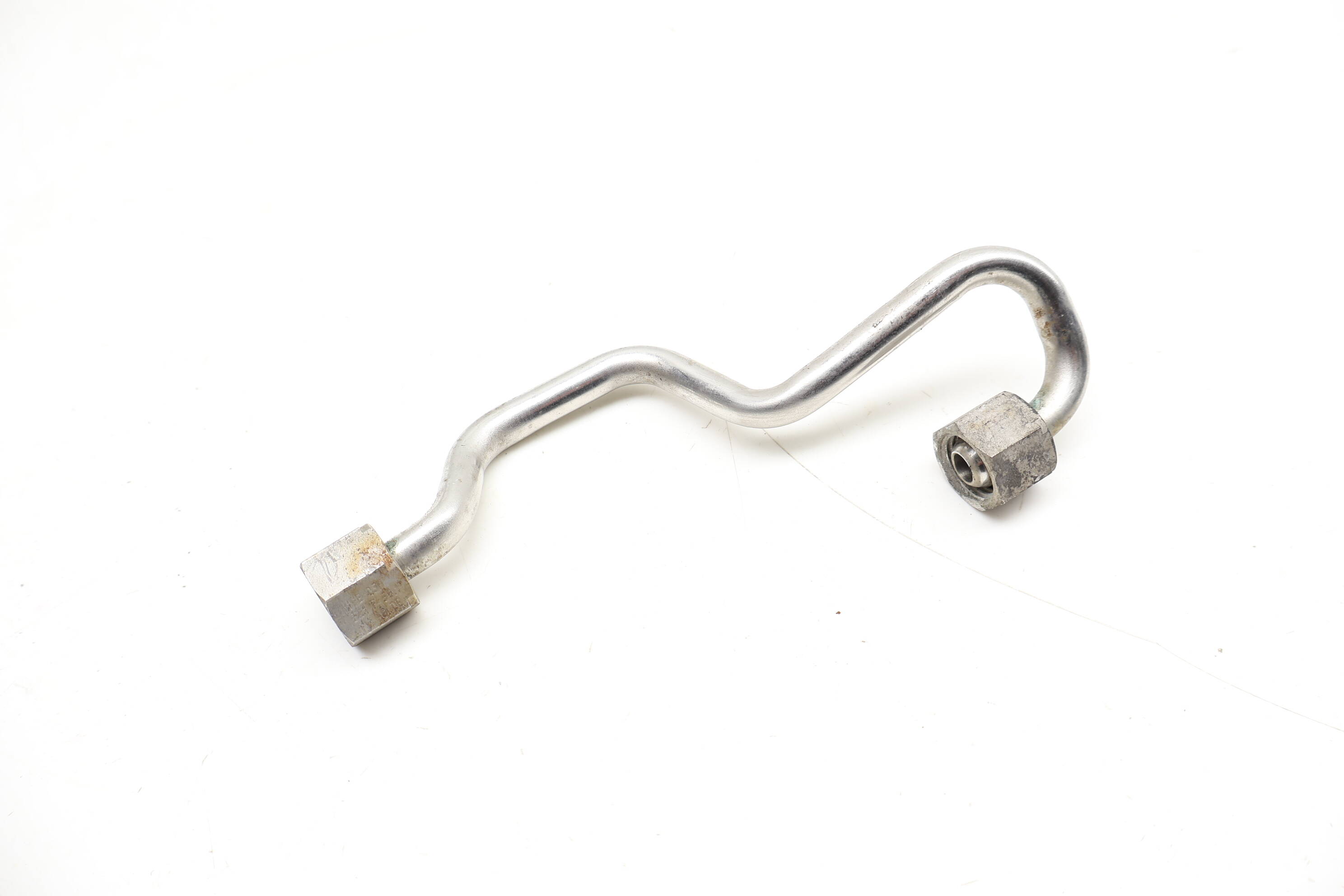 Fuel Line / Pipe 03H133321F 95811031400