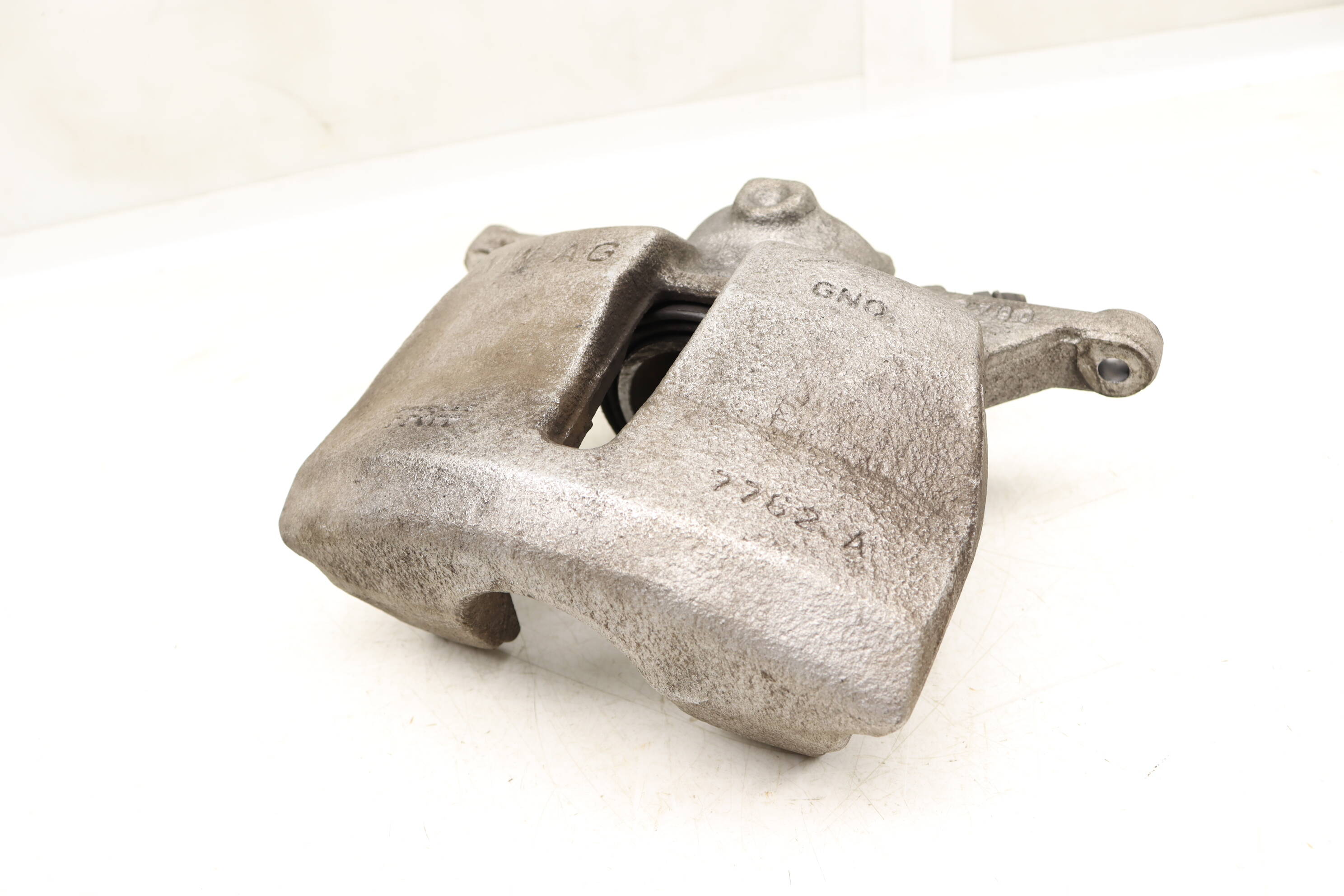 Brake&#x20;Caliper&#x20;3C0615123