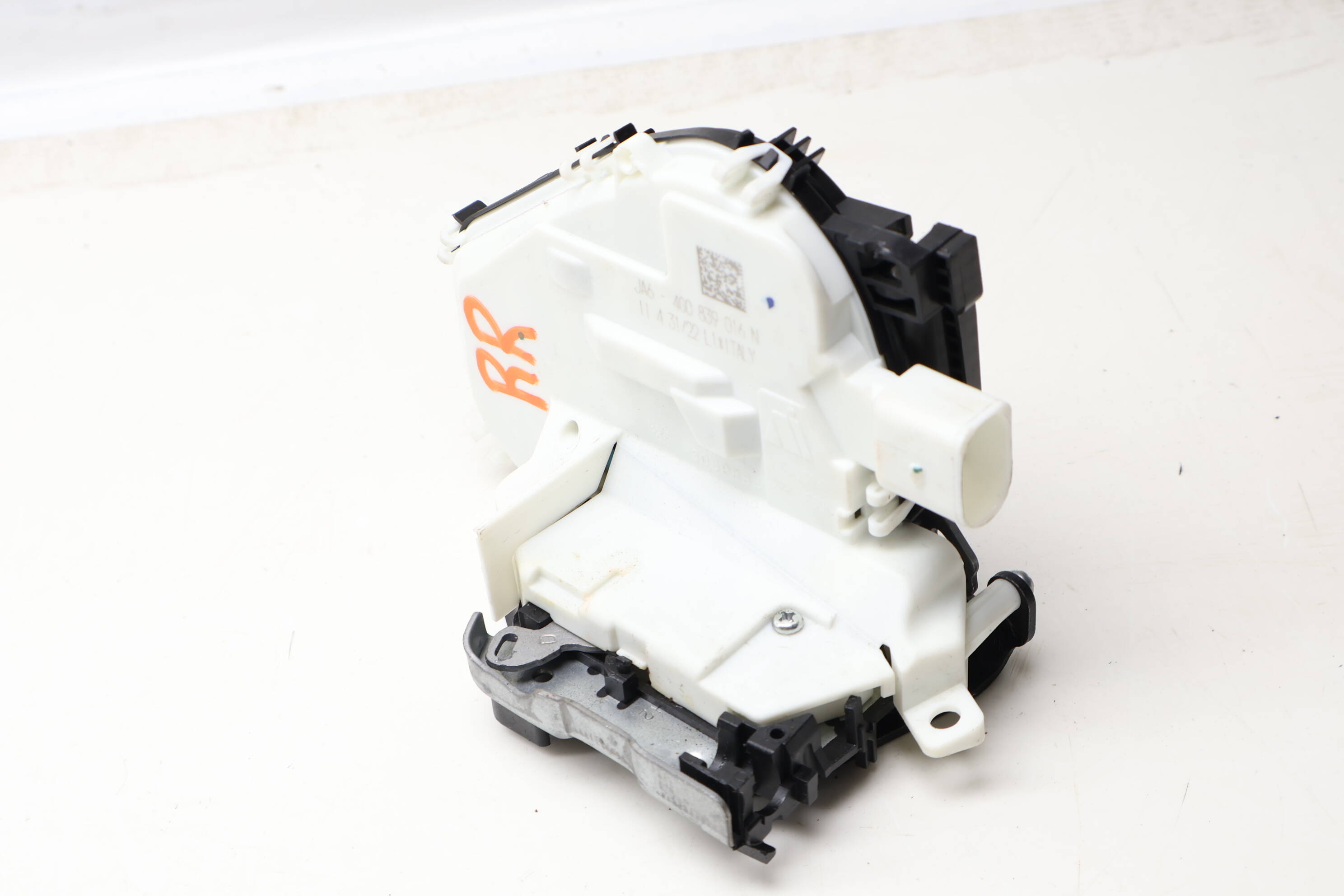 Door Latch / Lock Actuator 4G0839016N