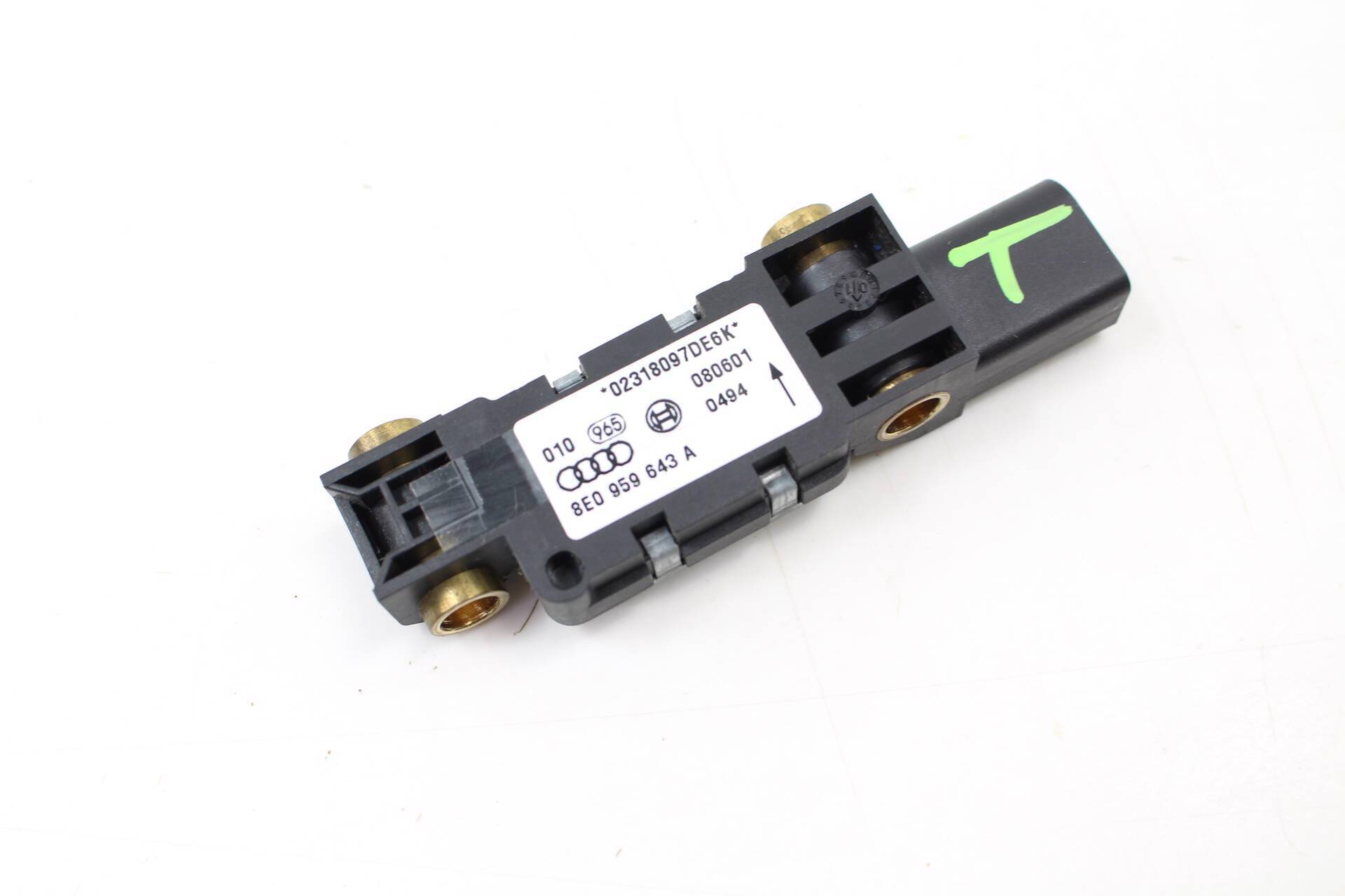 Impact / Crash Sensor 8E0959643A