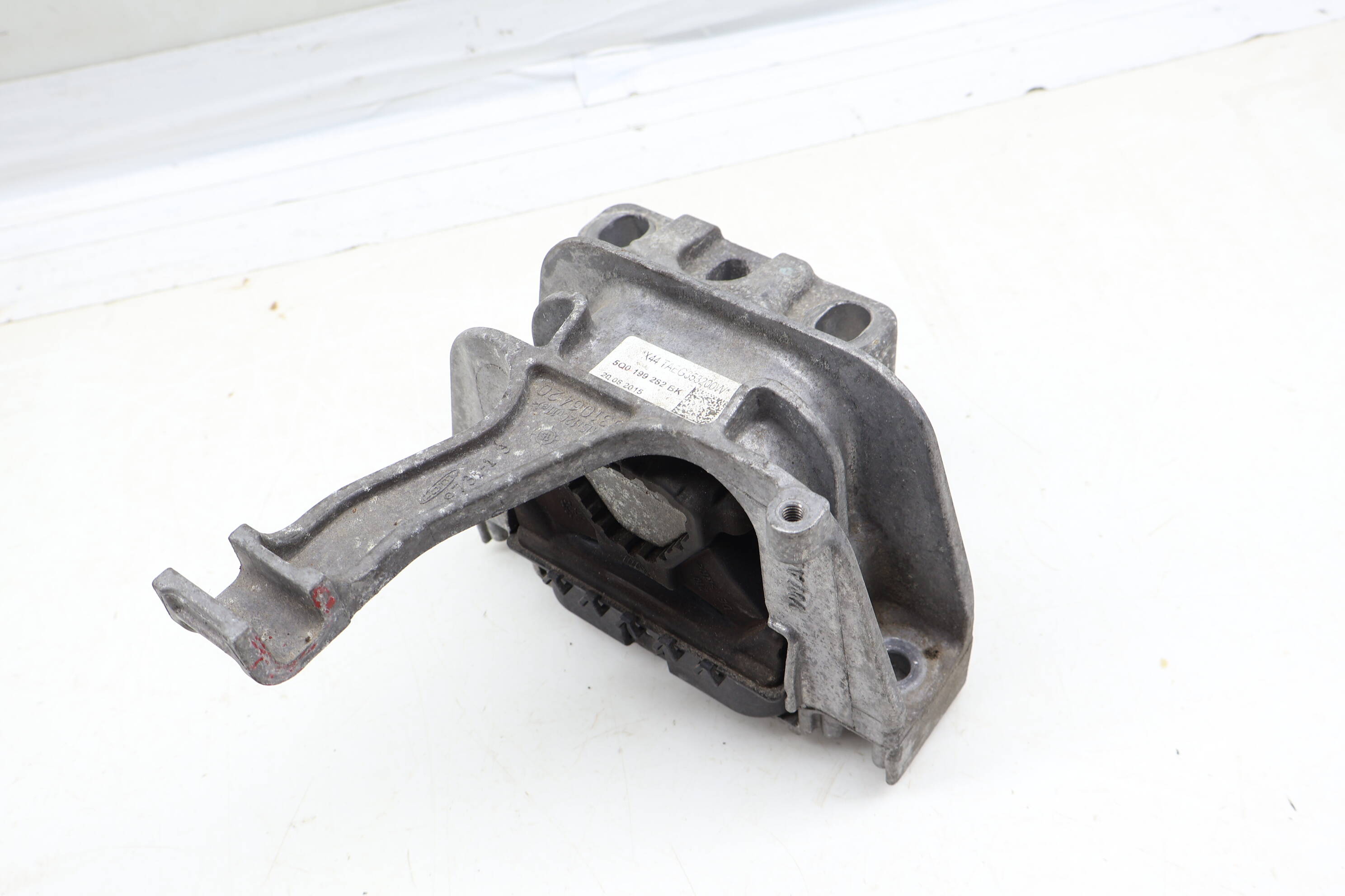 Engine / Motor Mount 5Q0199262BK