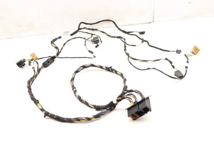 Hatch / Trunk Wiring Harness 3CN971147S main product photo