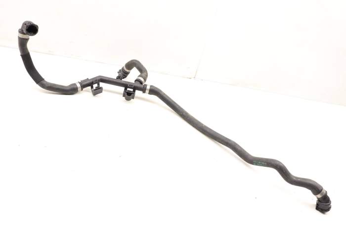 Coolant Hose / Line 17127592649 main product photo