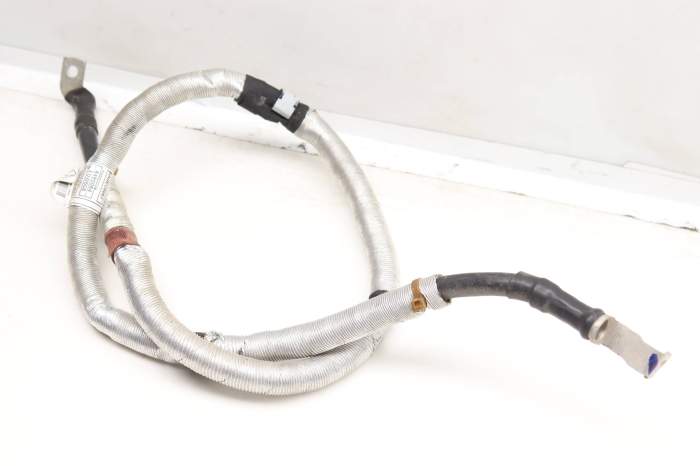 Positive (+) Battery / Starter Cable 12428485064 main product photo
