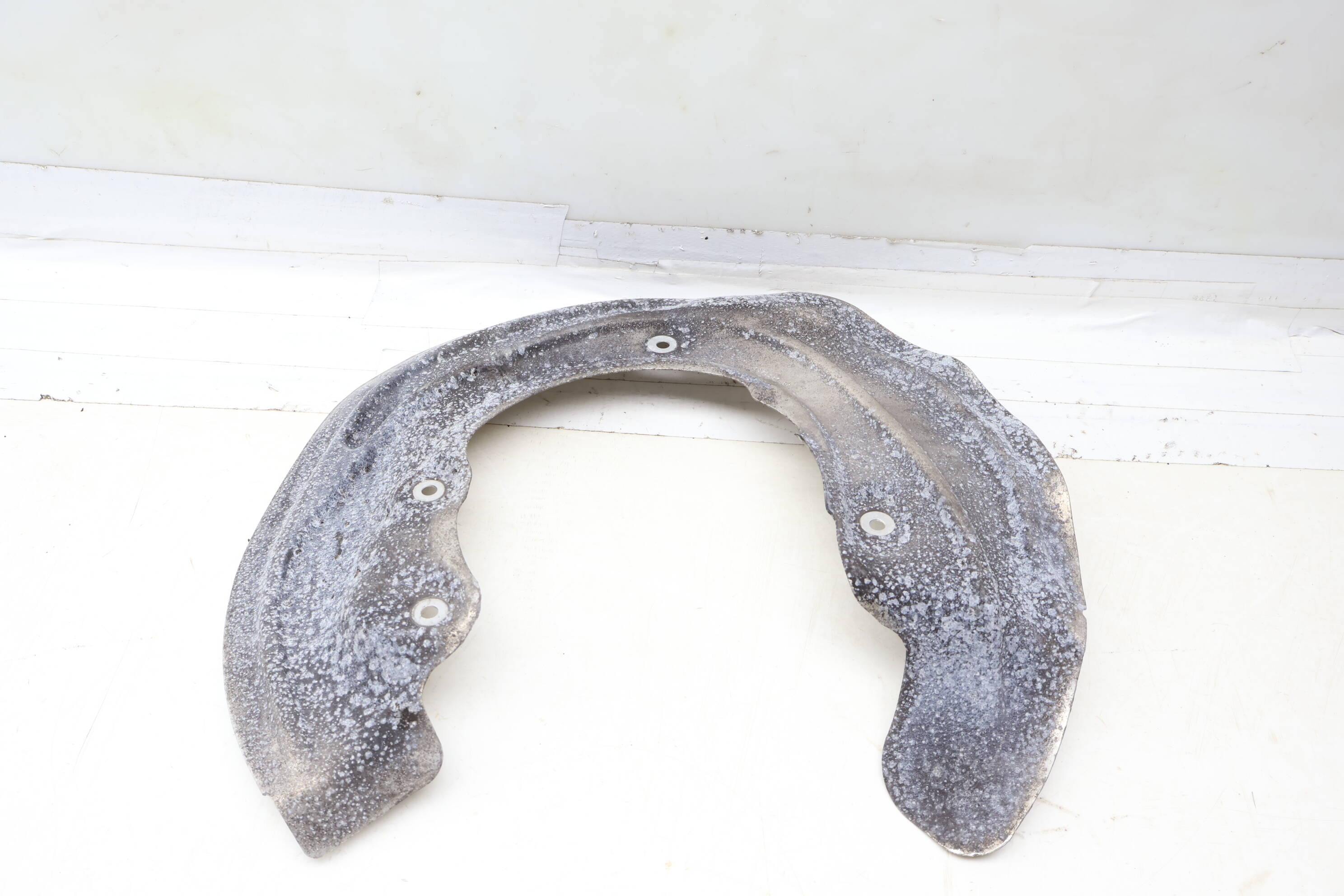 Brake Dust / Splash Shield 34106870530