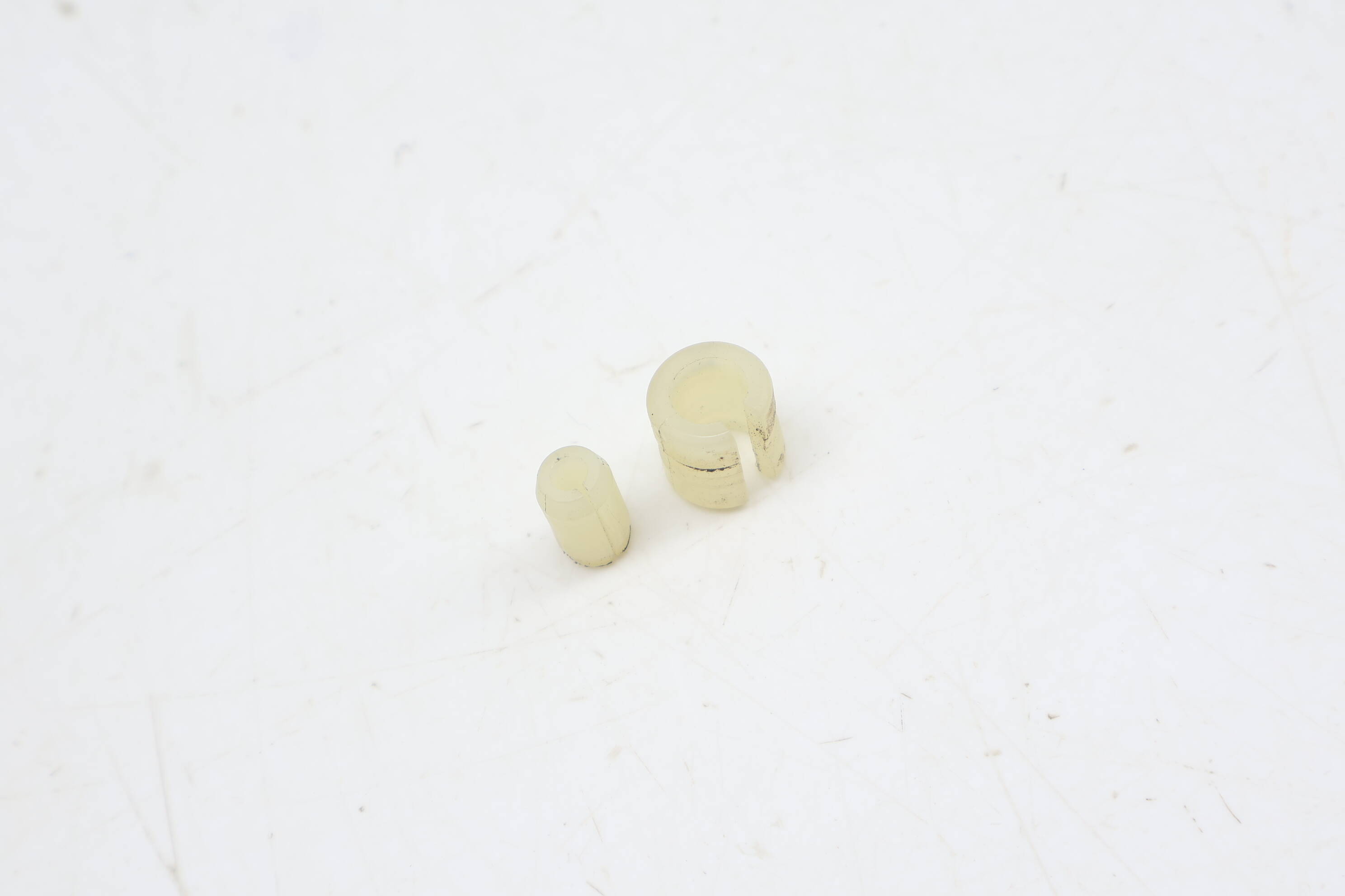 Door Window Glass Pin 8K0845867