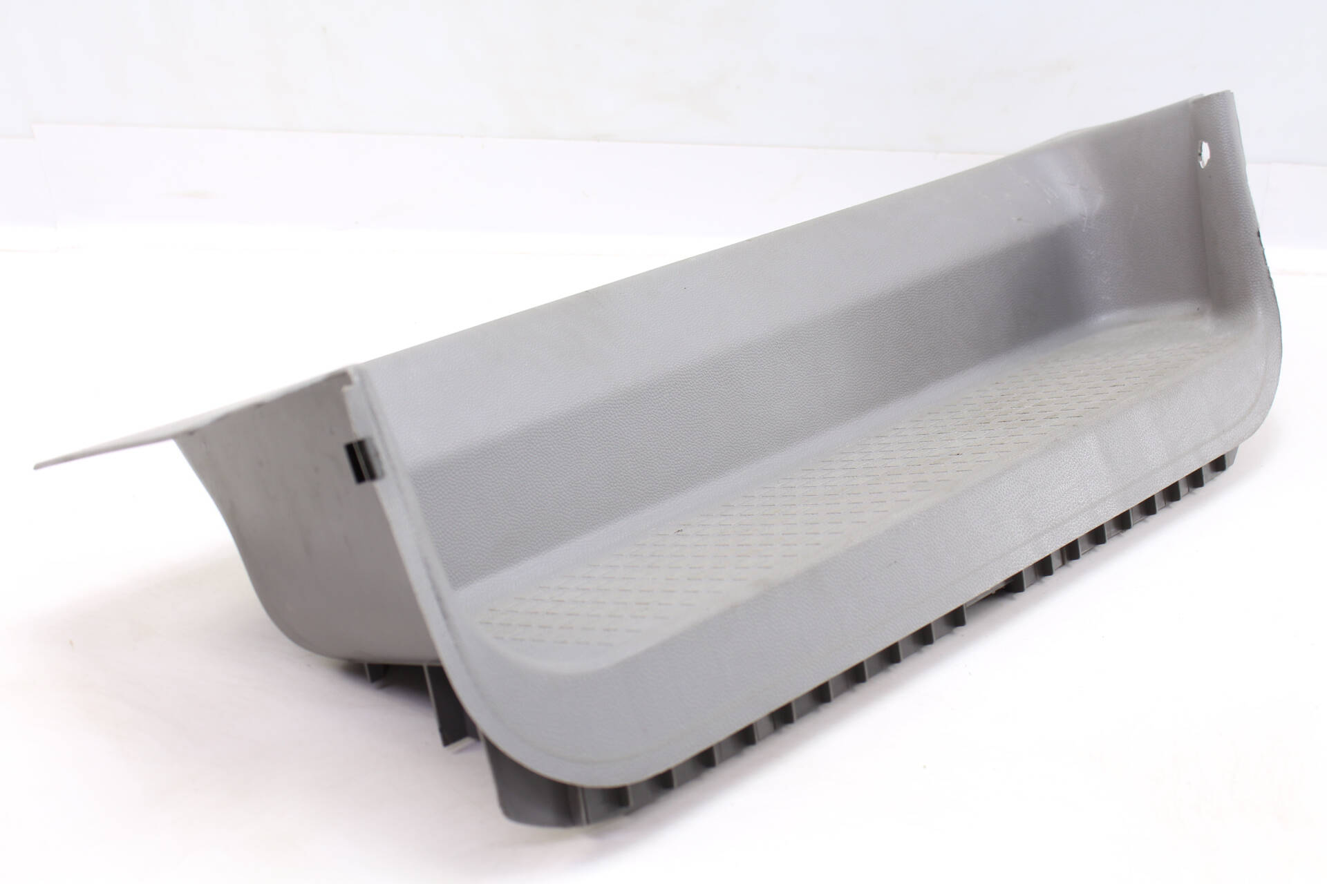 Step Trim / Insert 705863736C