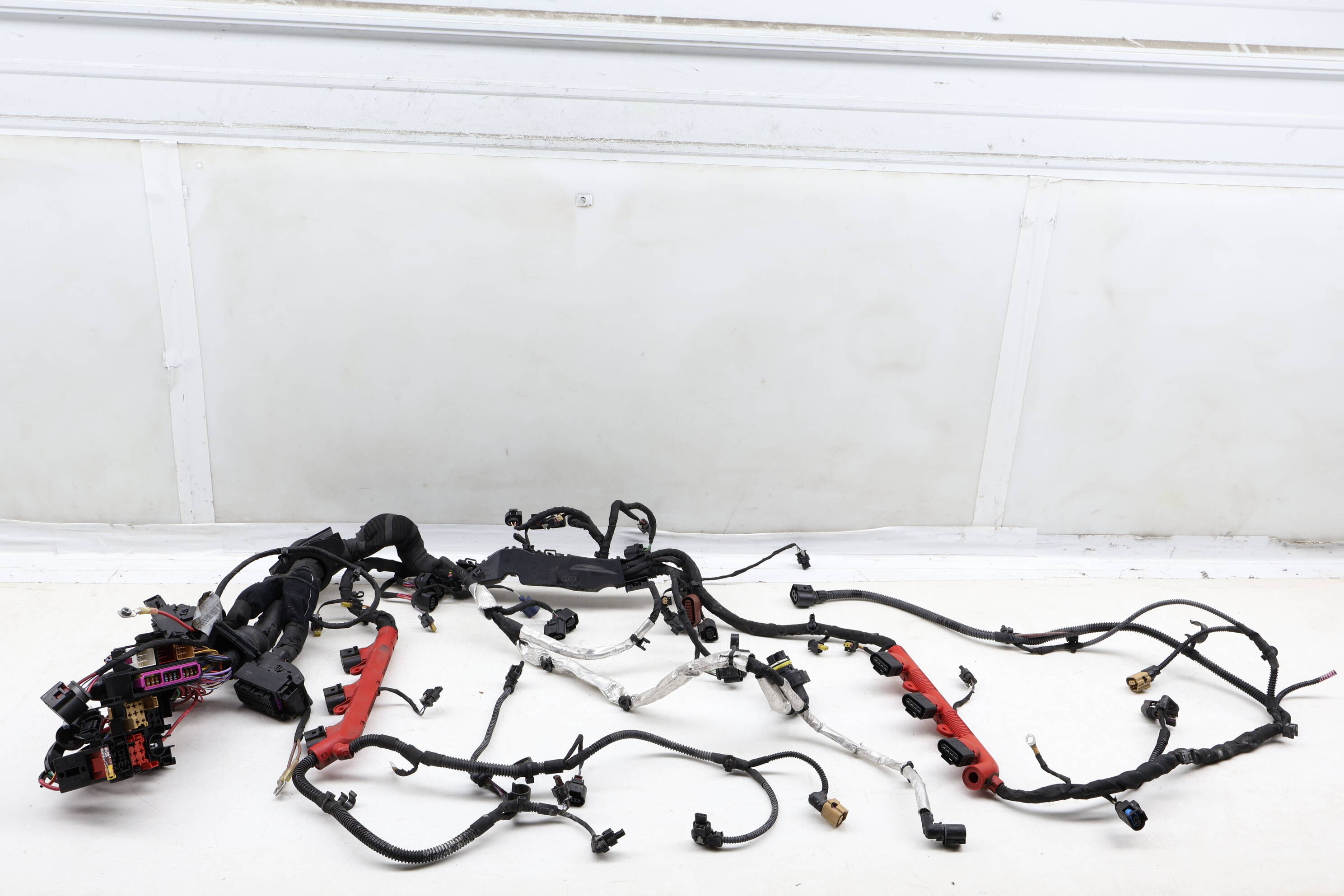 Engine Wiring Harness 4G1971072LH