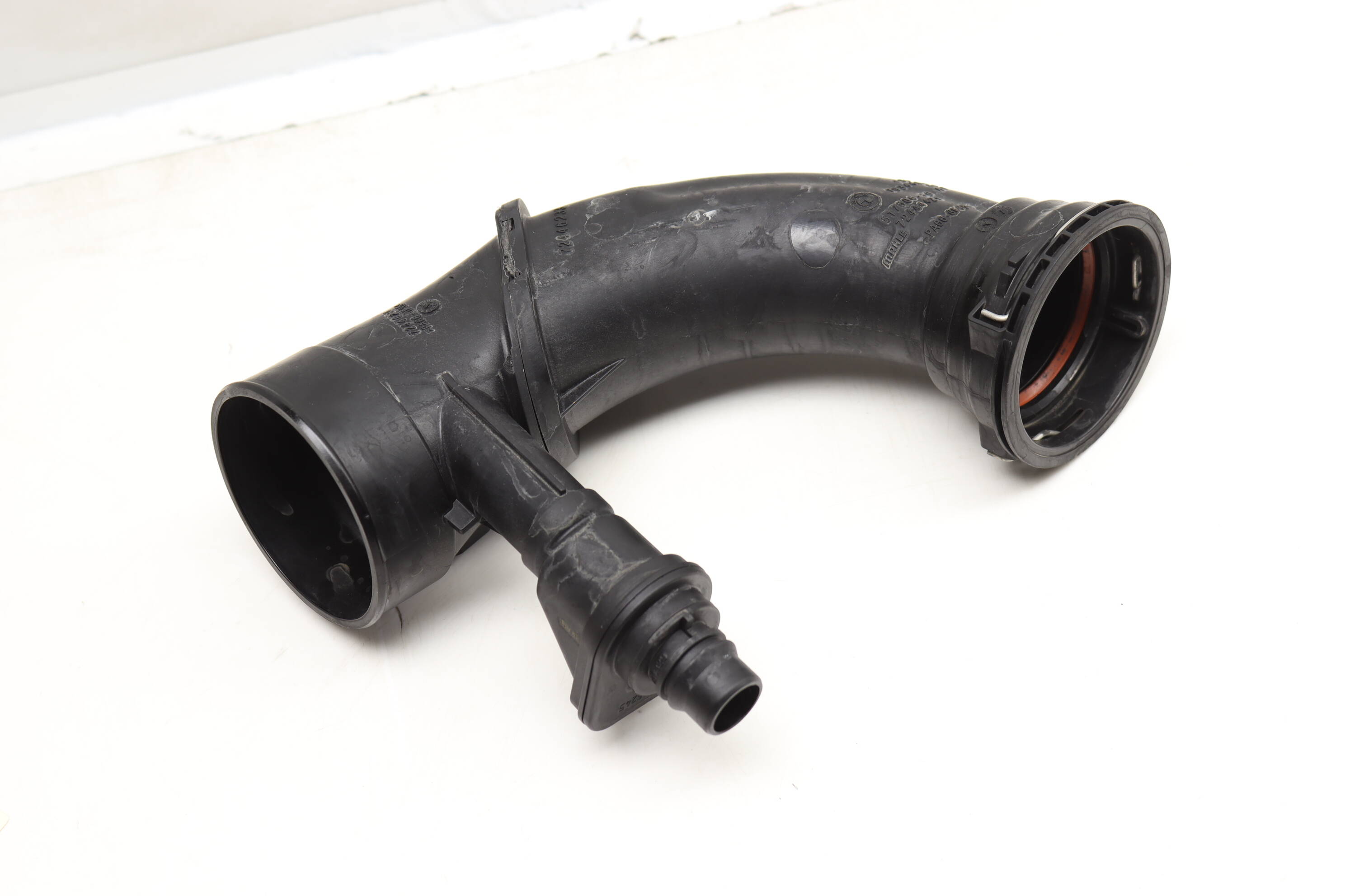 。 ゆき 990c27730d9589511e74fa73848555