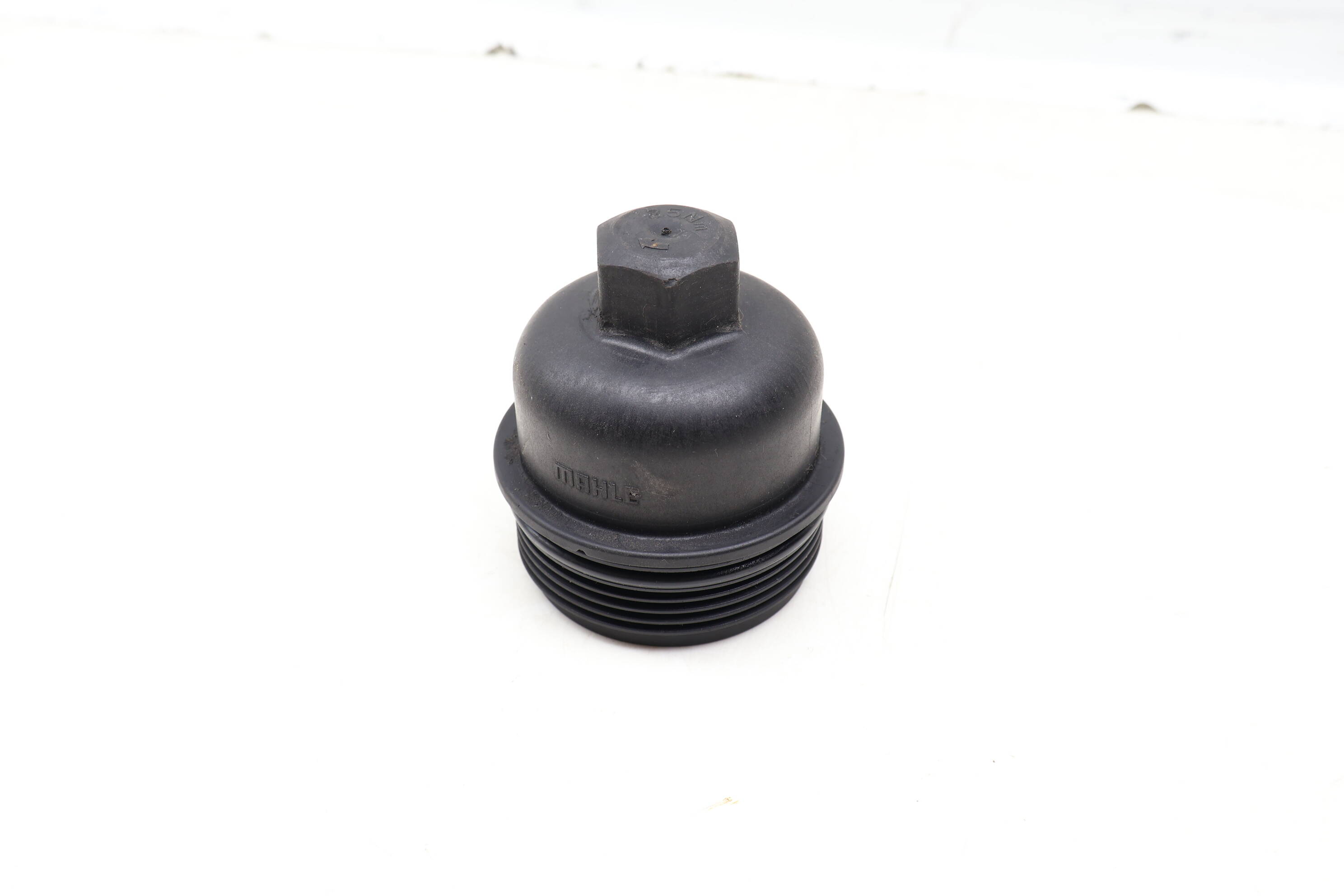 Engine Oil Filter Cover / Cap 11428507685