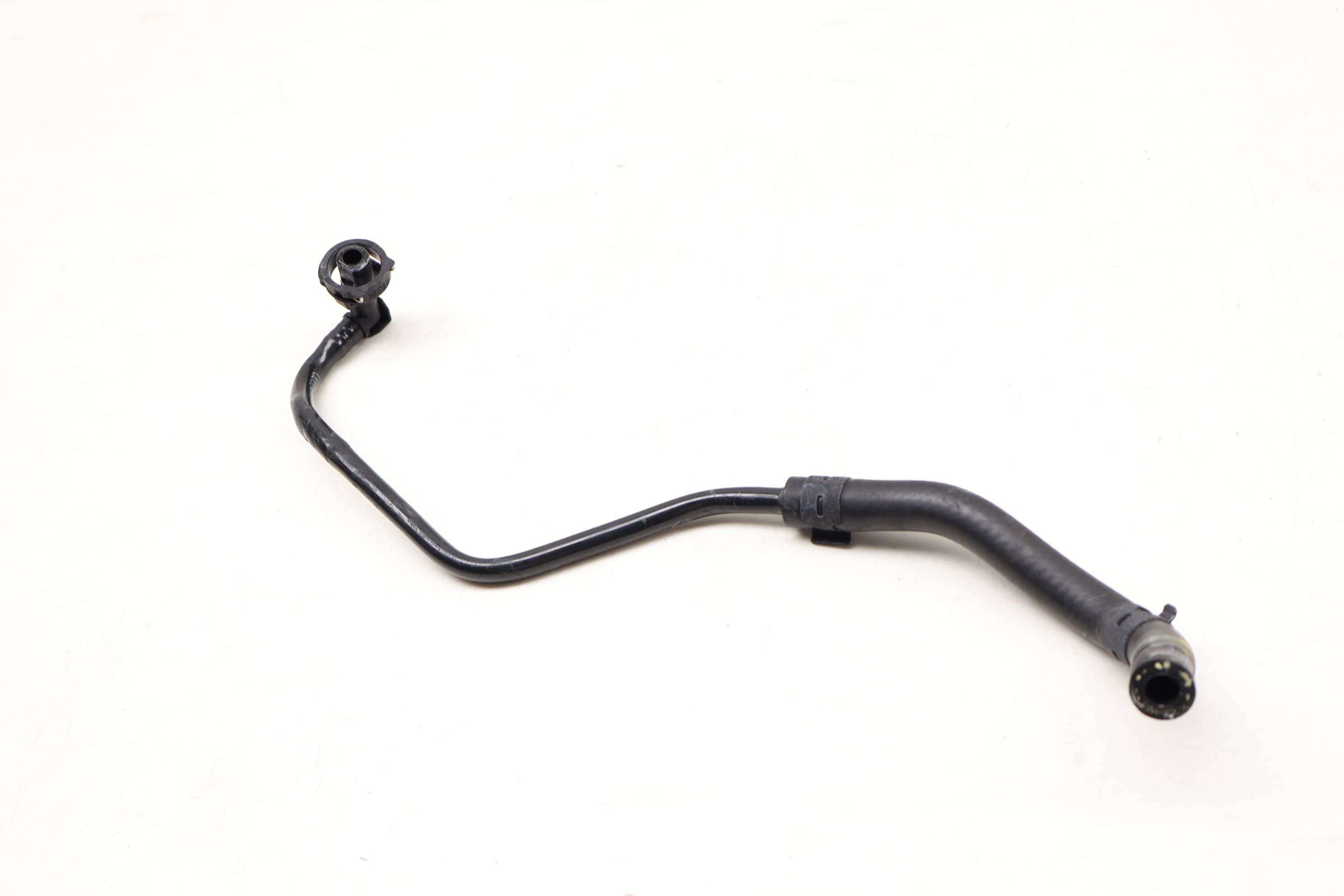 Coolant Vent Tube / Hose / Line 4M0121081BP