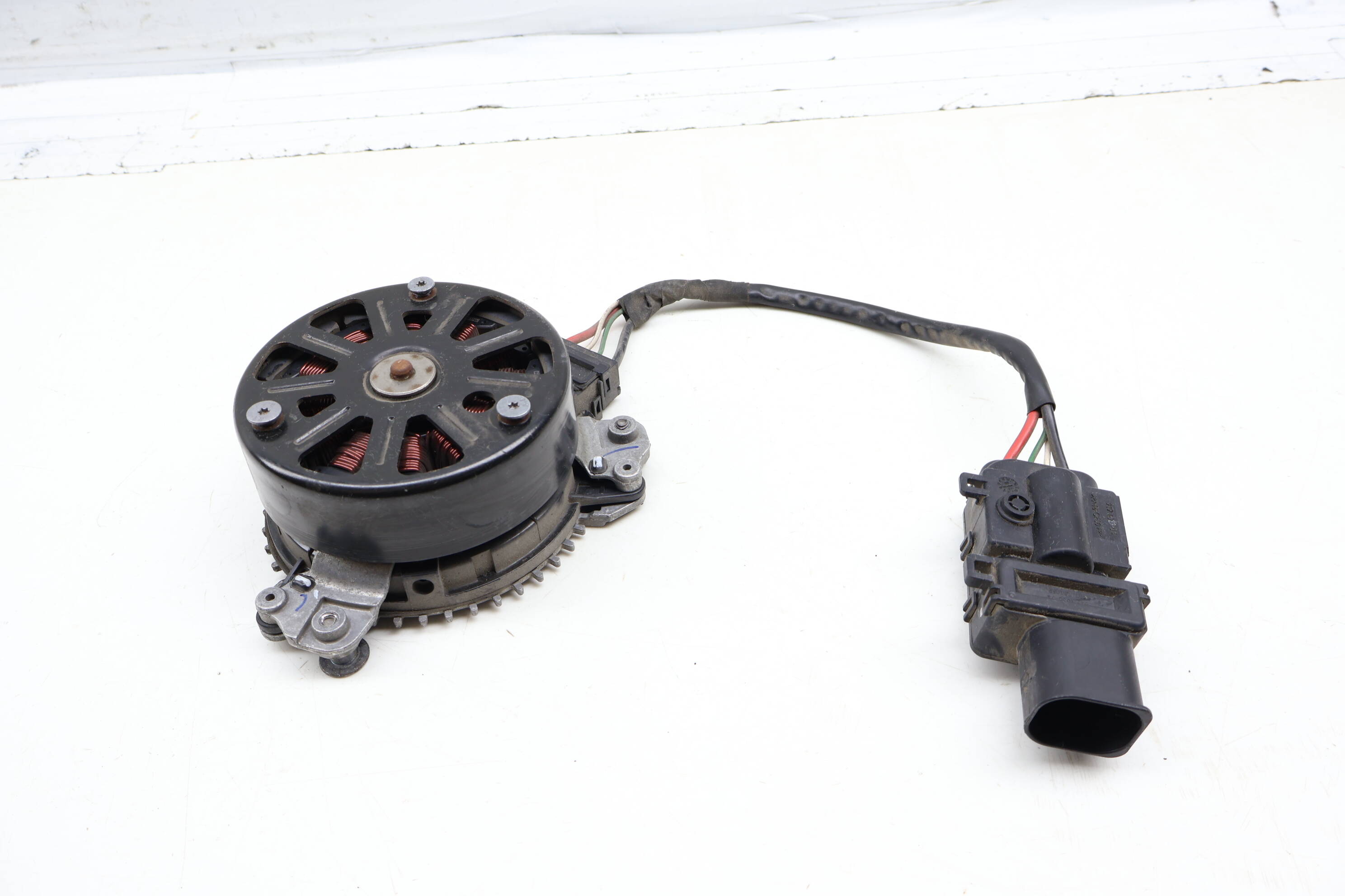Electric Cooling Fan Motor (600W) 8686171