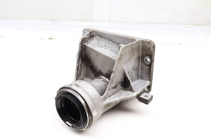 Differential Mount / Bracket 31507516065 main product photo