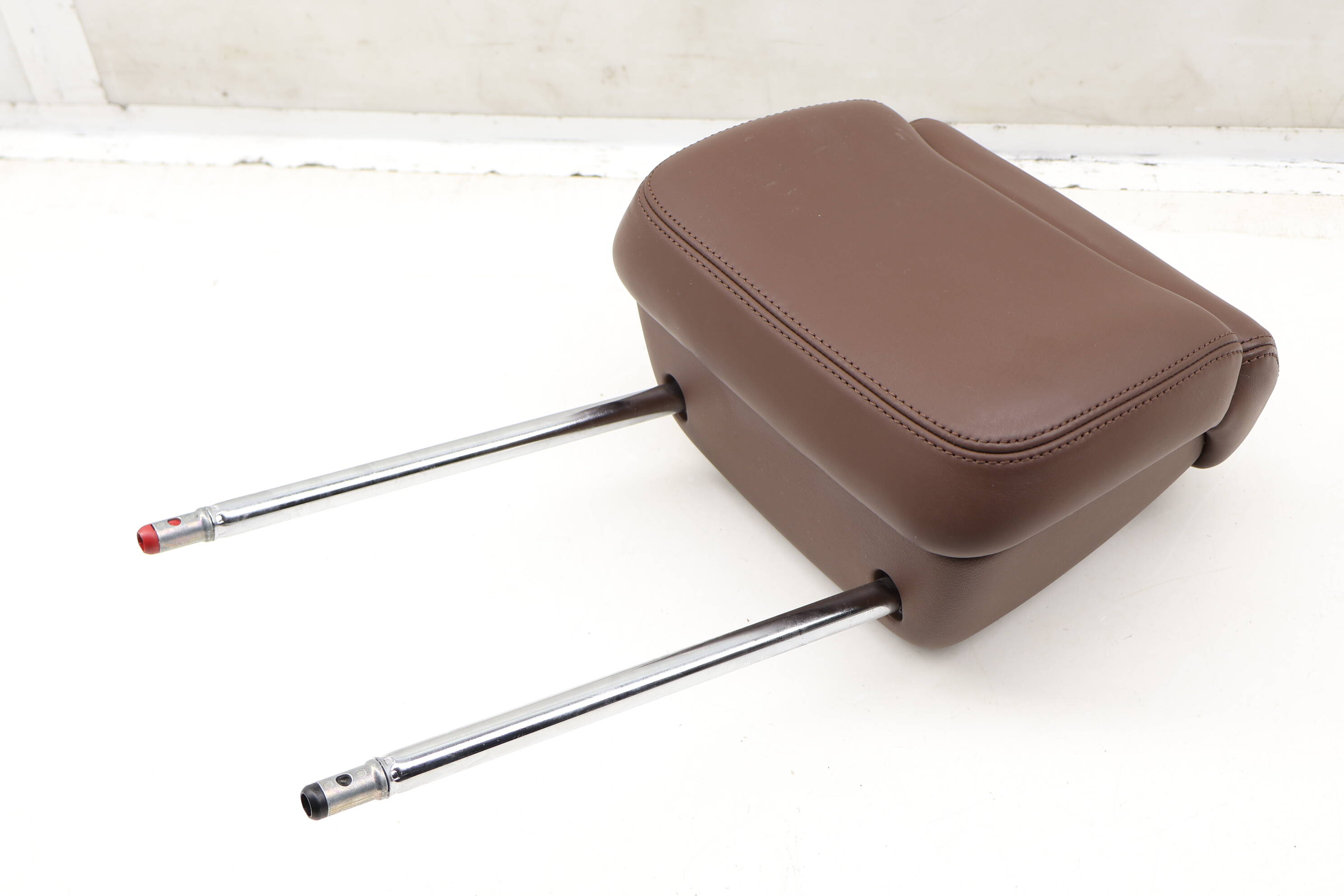 Headrest / Head Rest 4H0881901AK